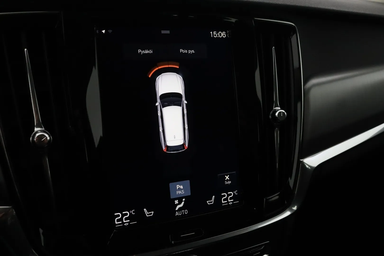 Volvo V90 MMU-861 carousel image