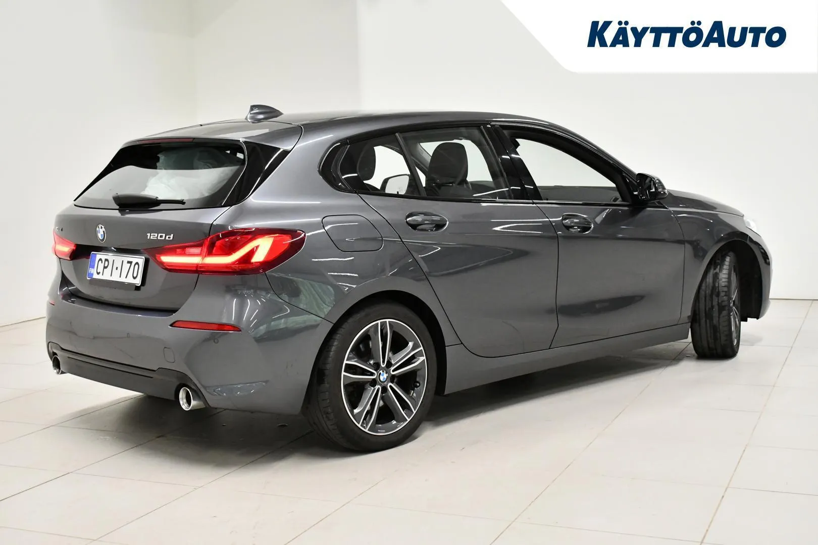 BMW 120 CPI-170 carousel image
