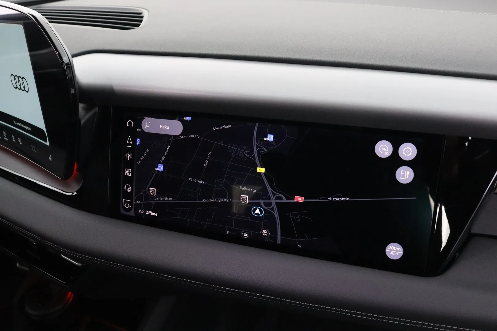 Audi Q6 e-tron SZN-869 carousel image