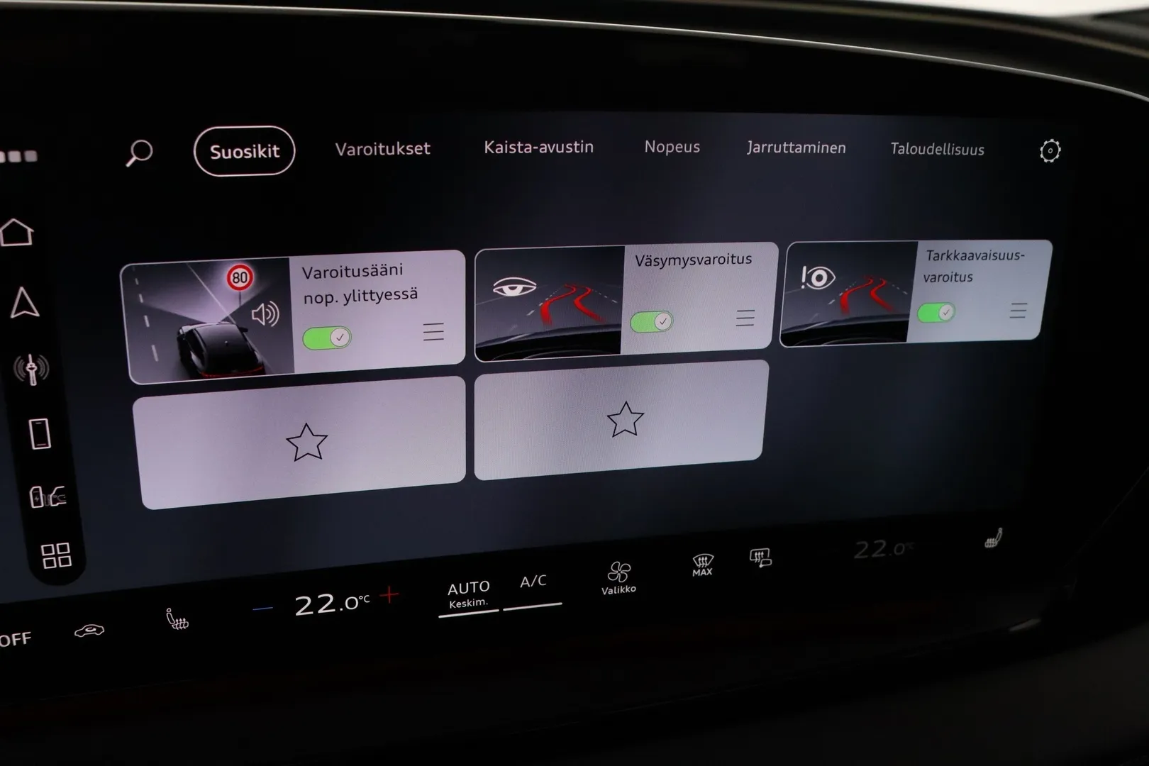 Audi Q6 e-tron SZN-869 carousel image