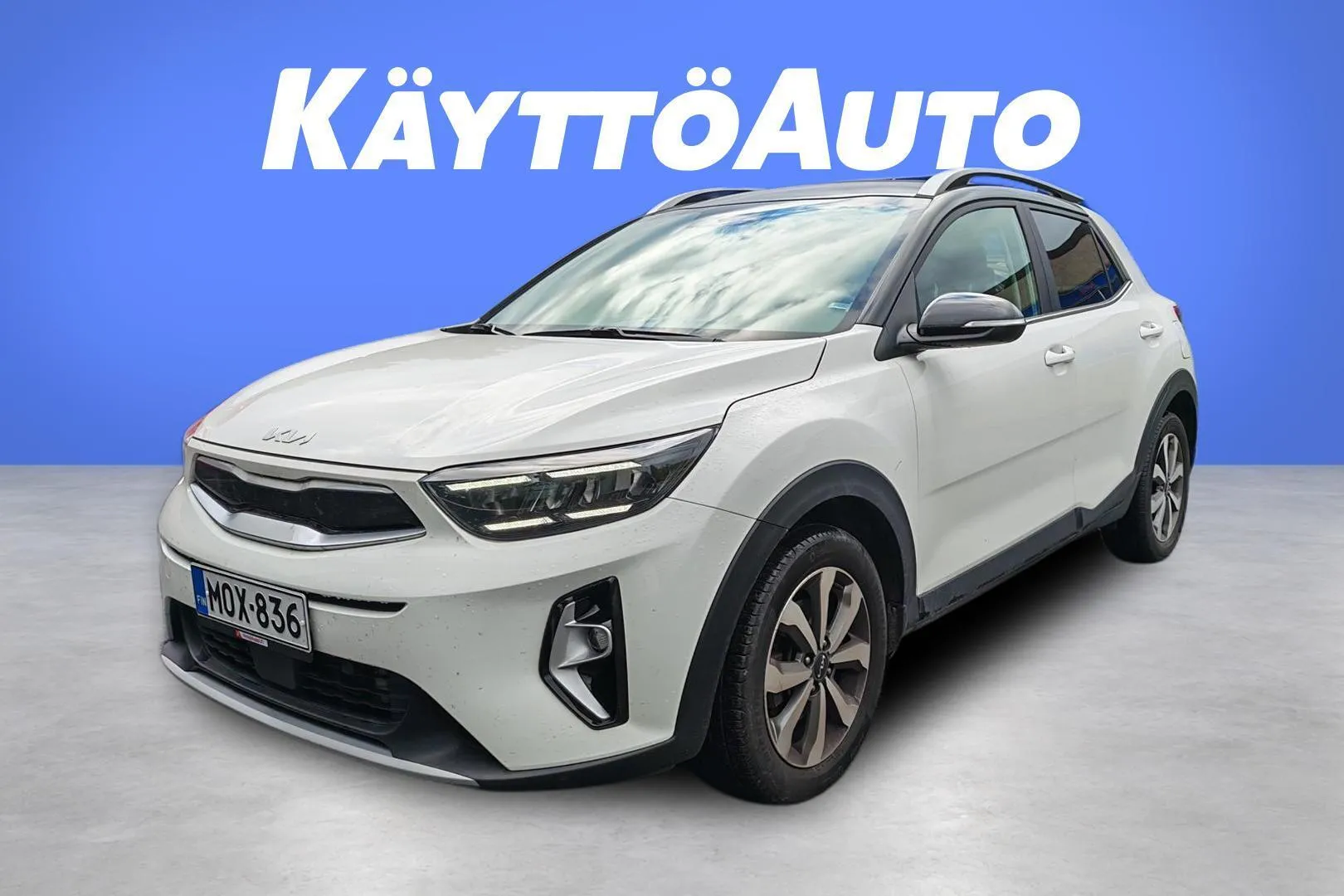 Kia Stonic MOX-836 carousel image