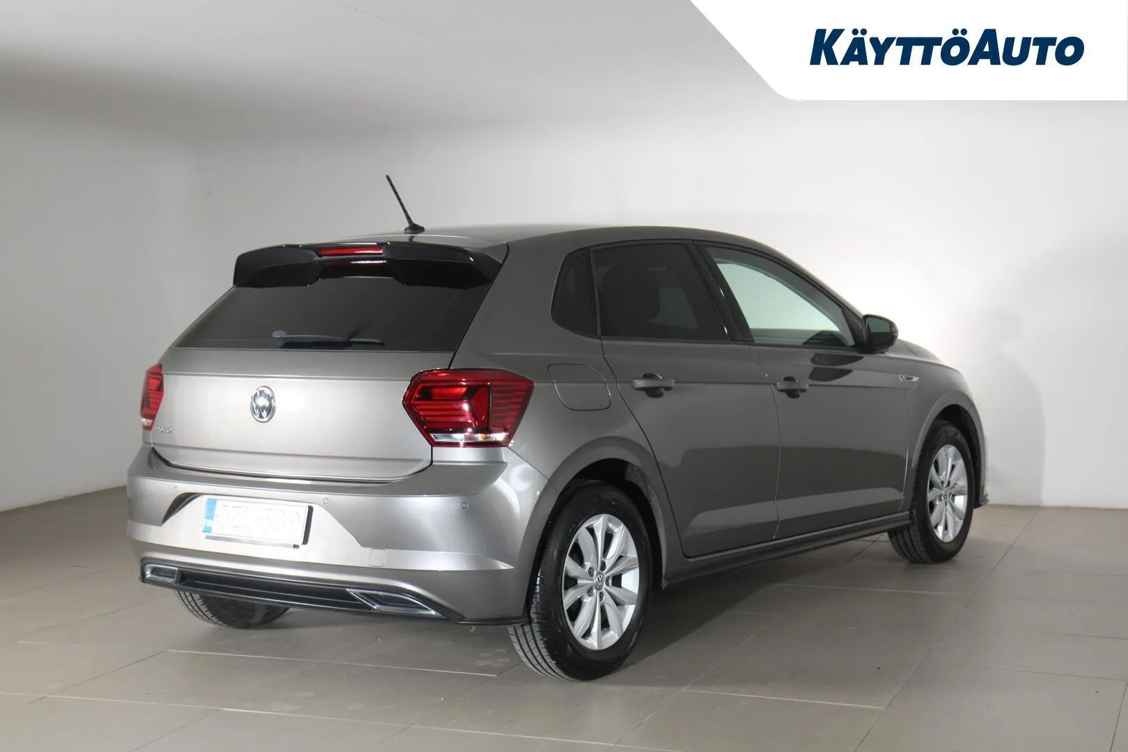 Volkswagen Polo OZL-589 carousel image
