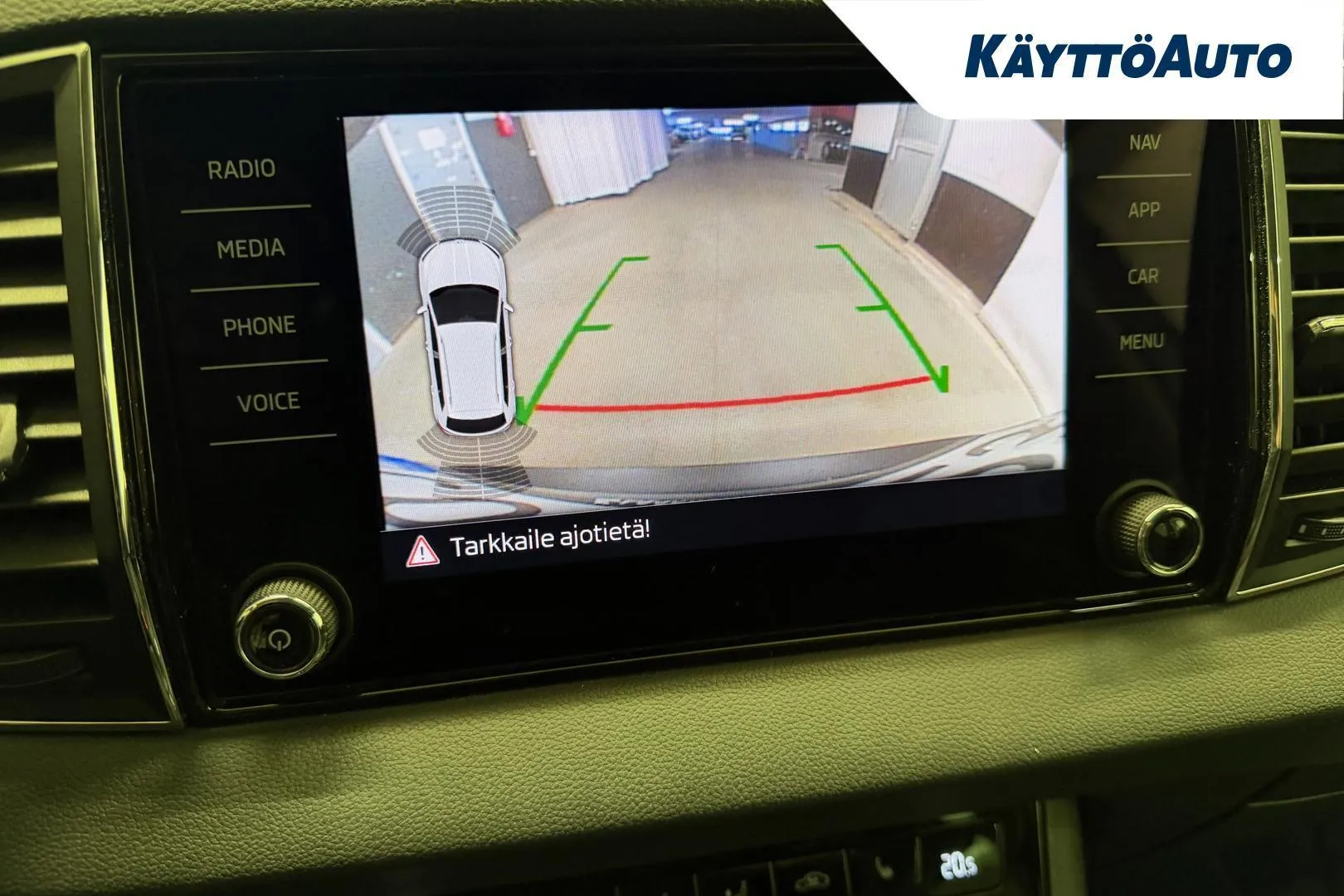 Skoda Karoq CON-823 carousel image