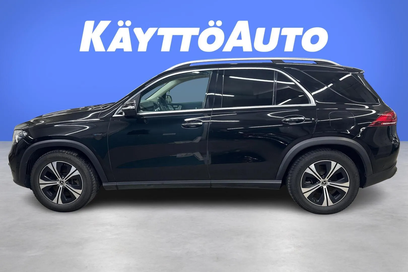 Mercedes-Benz GLE YXJ-320 carousel image
