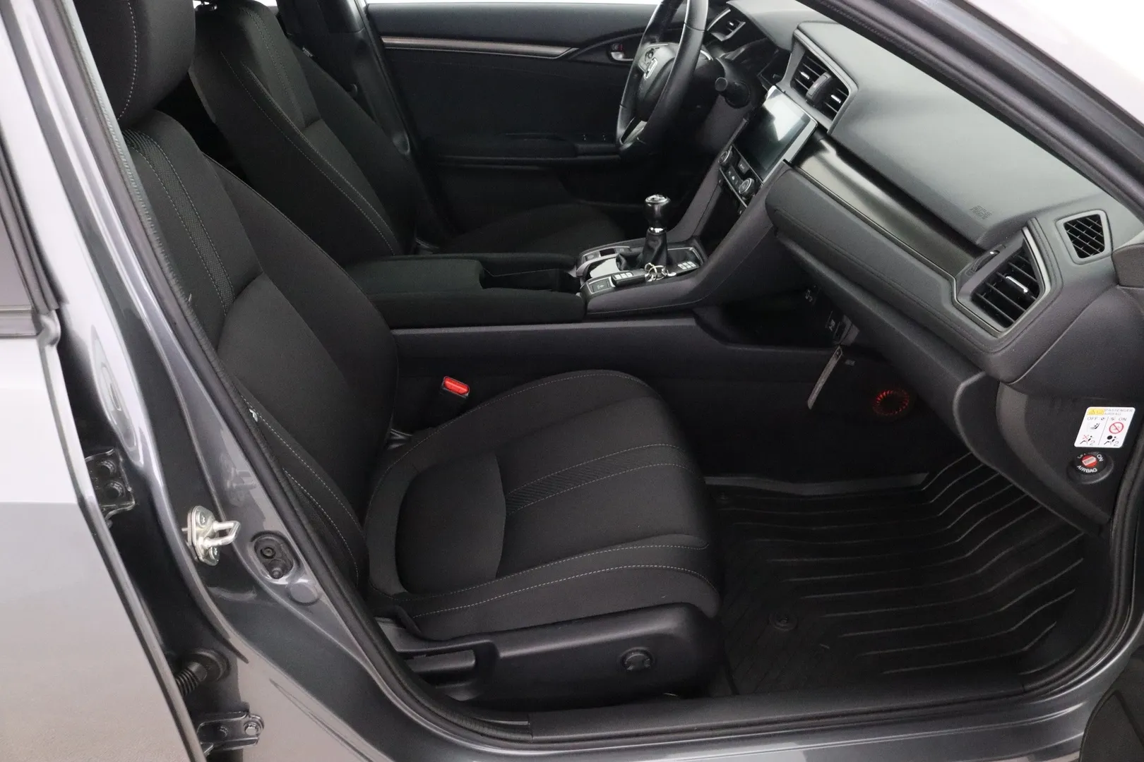 Honda Civic MNE-742 carousel image