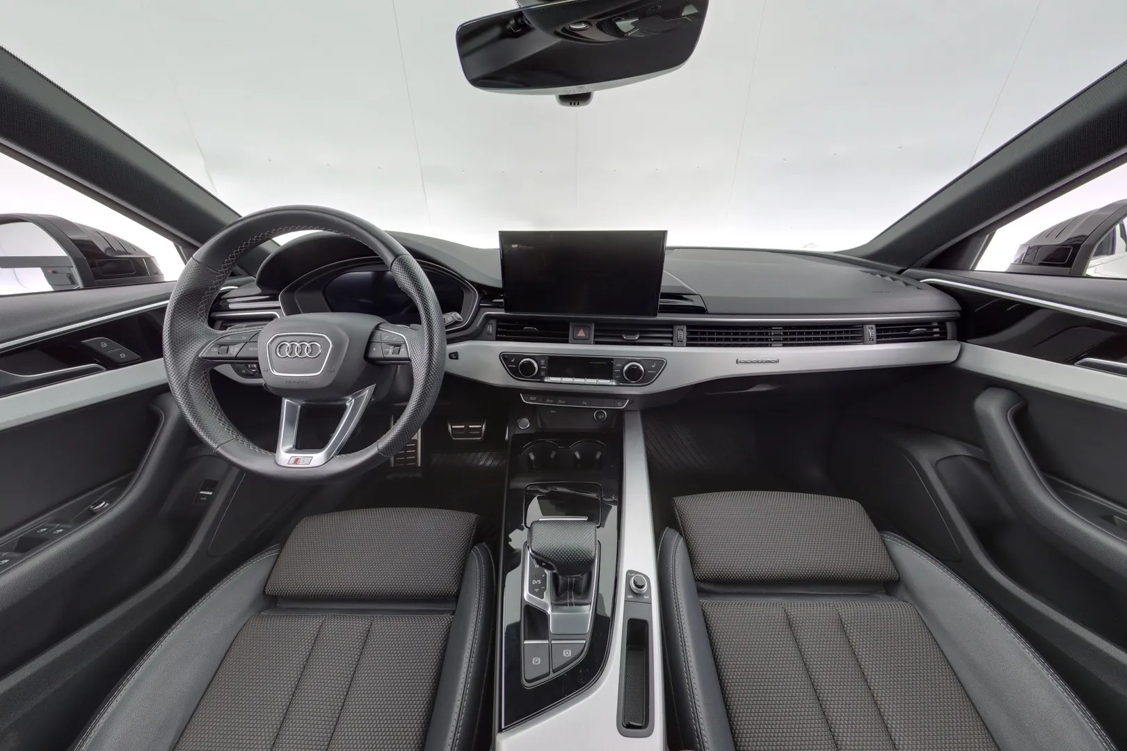 Audi A4 ETO-428 carousel image