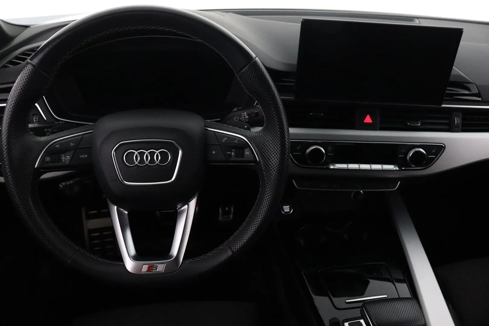 Audi A4 ETO-428 carousel image