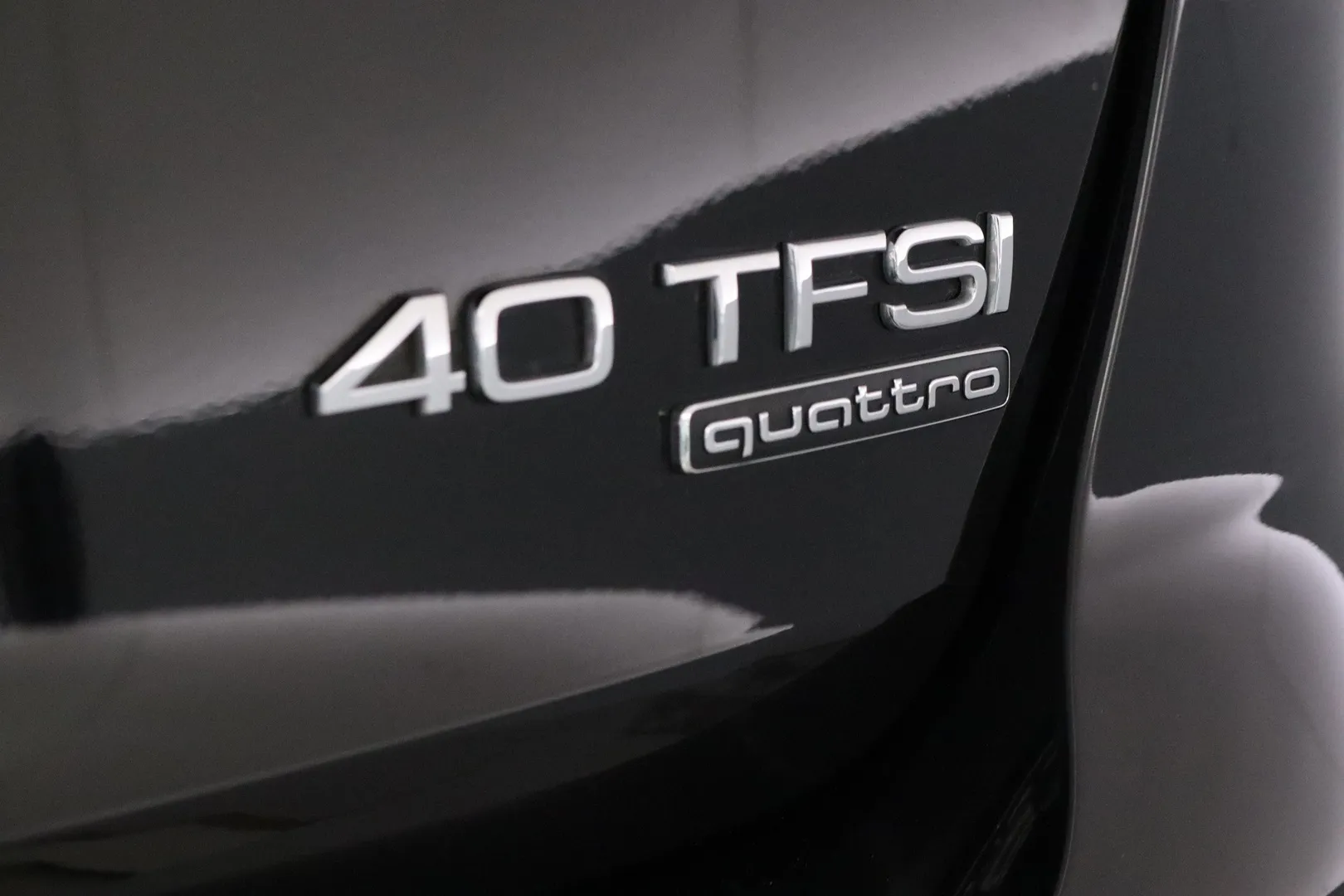 Audi A4 ETO-428 carousel image