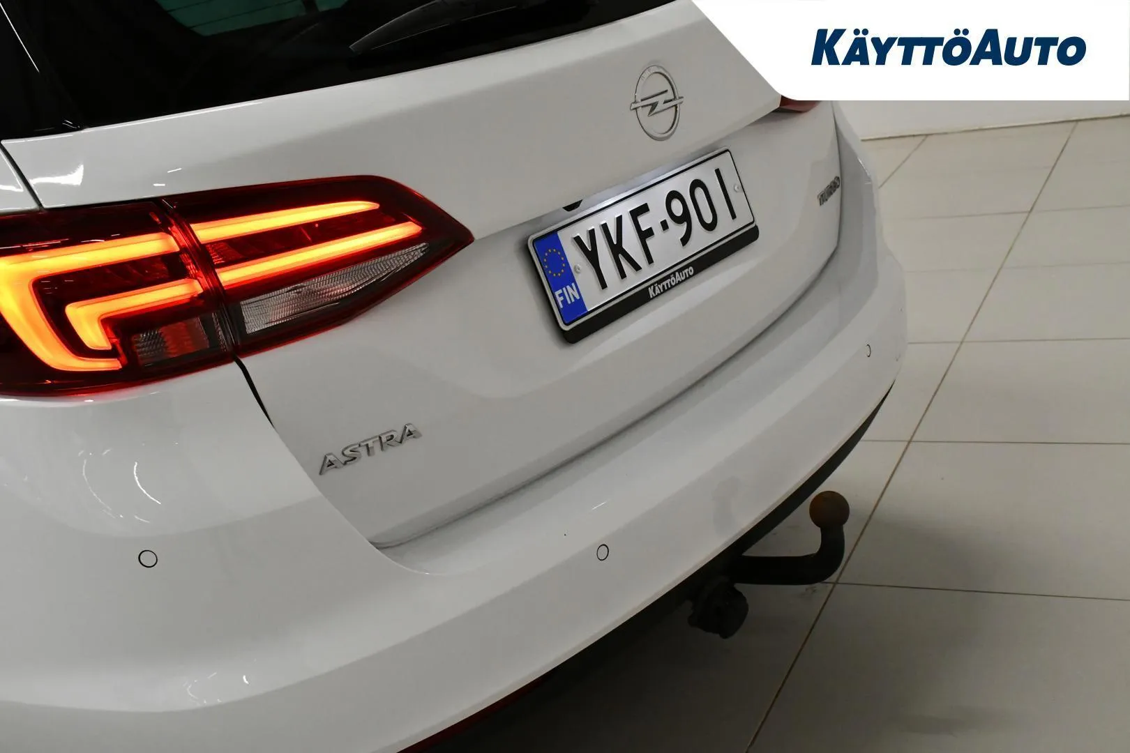Opel Astra YKF-901 carousel image