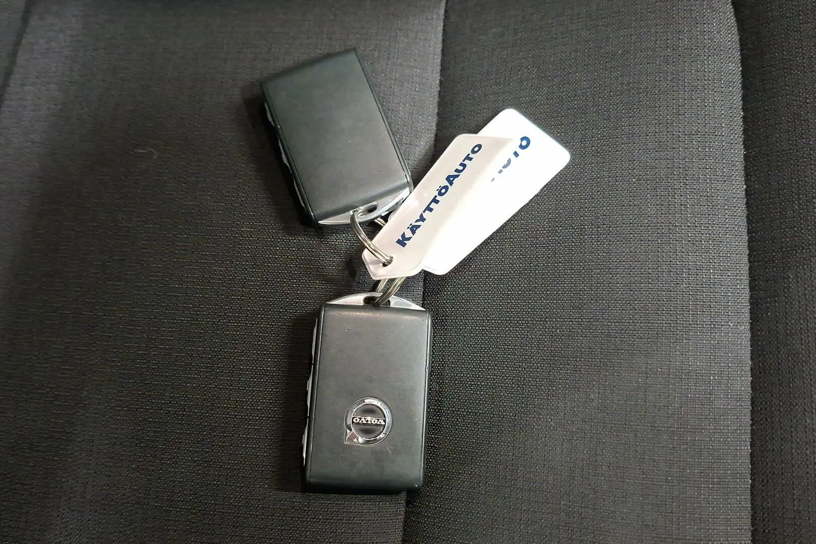 Volvo V90 YJX-307 carousel image