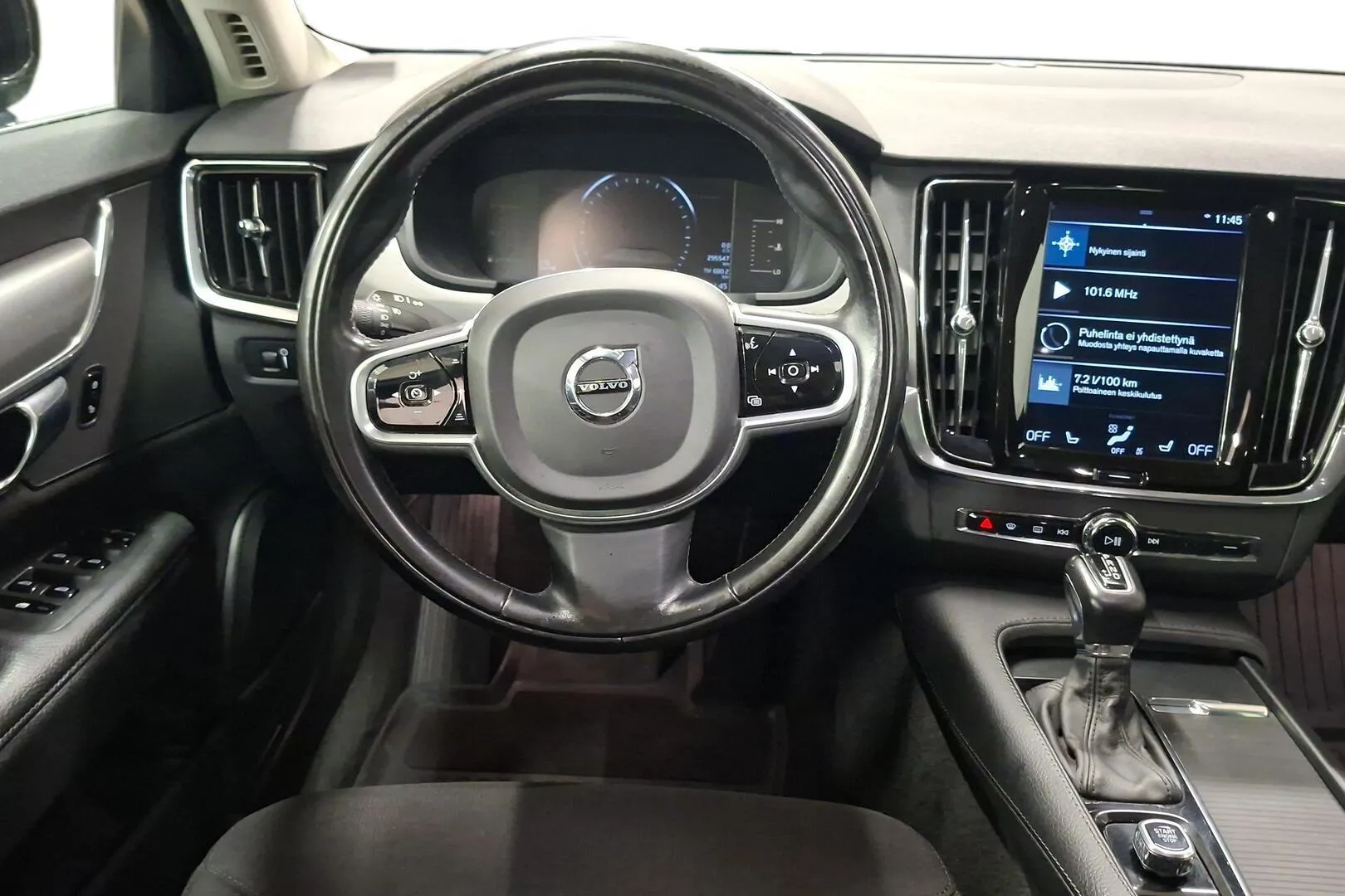 Volvo V90 YJX-307 carousel image