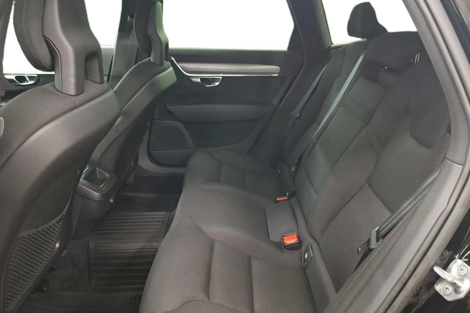 Volvo V90 YJX-307 carousel image