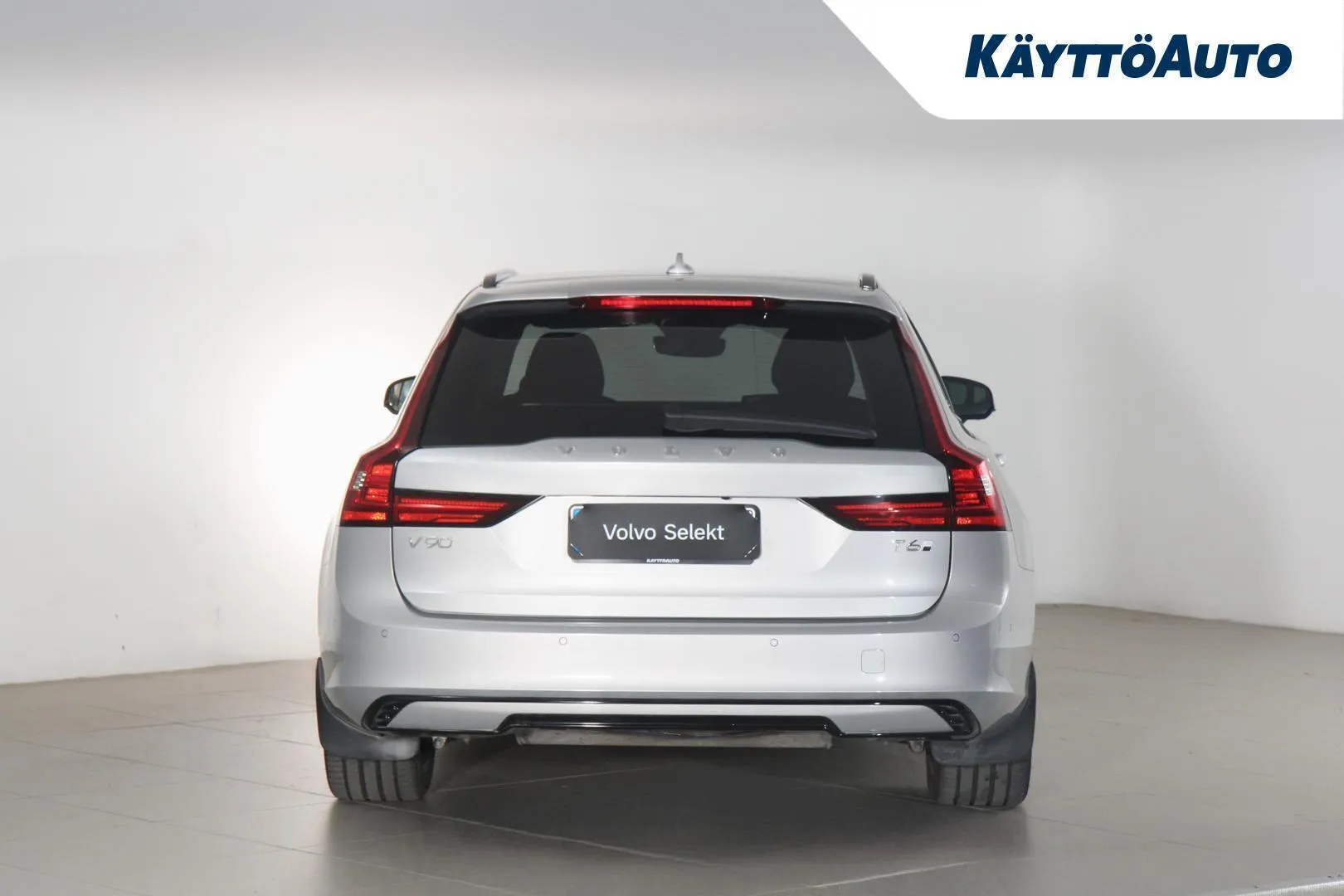 VOLVO V90 MSN-906 carousel image
