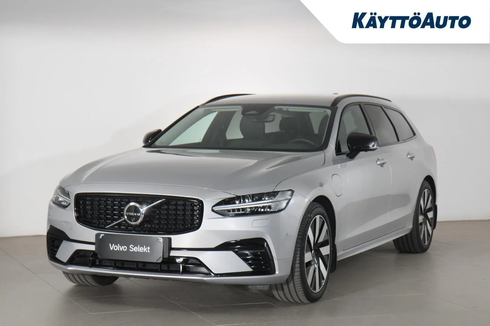 VOLVO V90 MSN-906 carousel image
