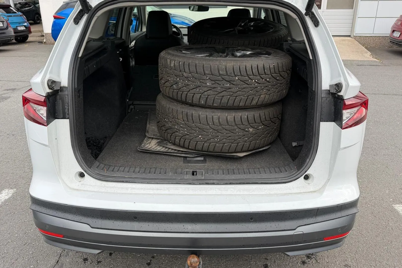 Skoda Enyaq MZC-173 carousel image