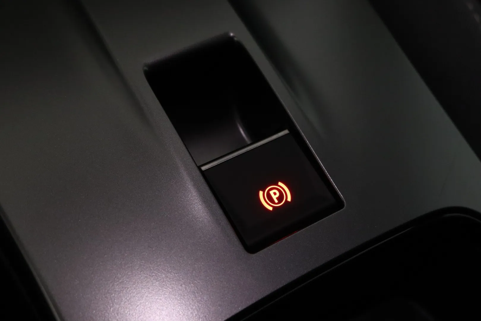OPEL Mokka FTG-609 carousel image