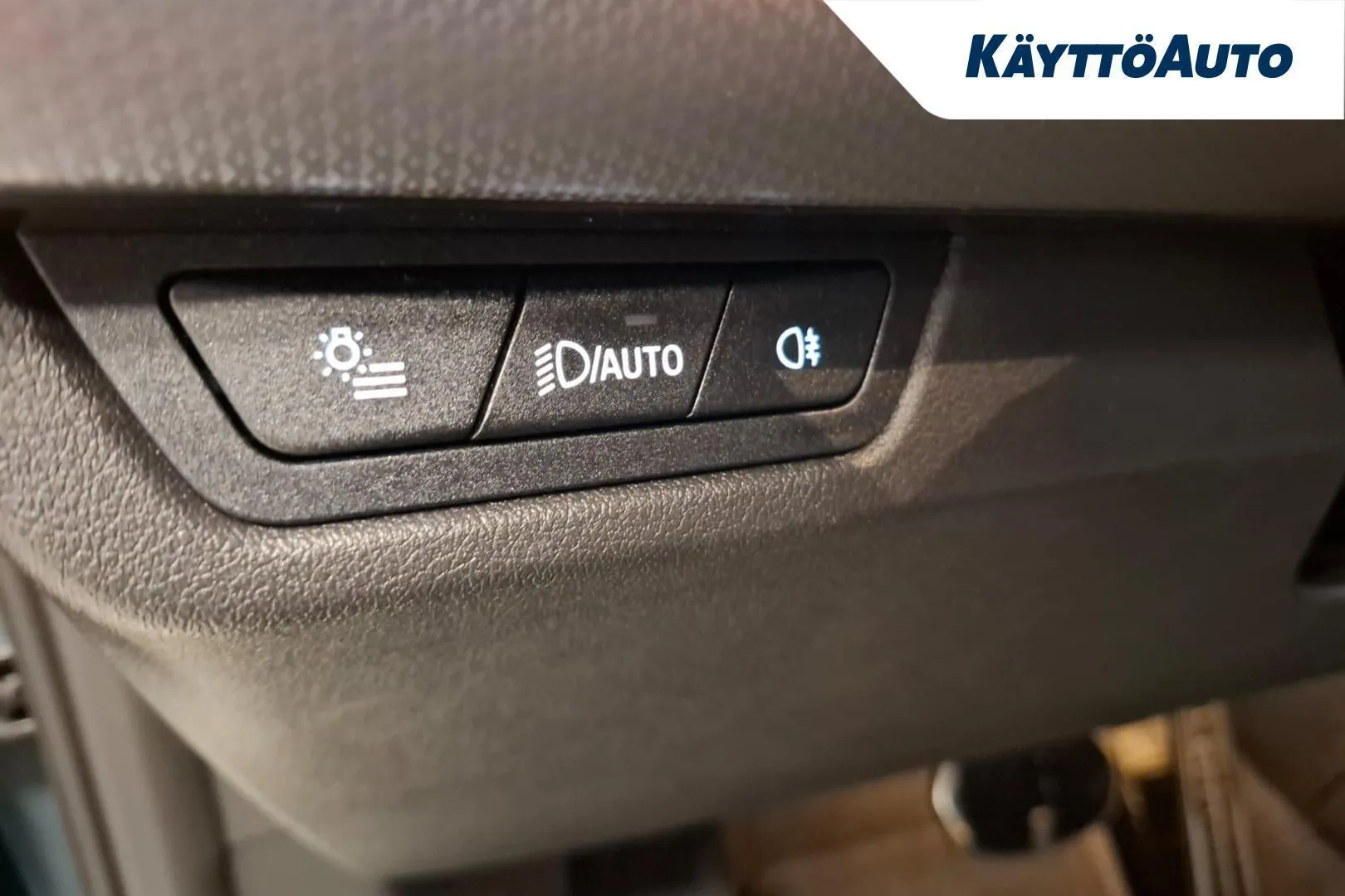 BMW iX2 NOY-557 carousel image