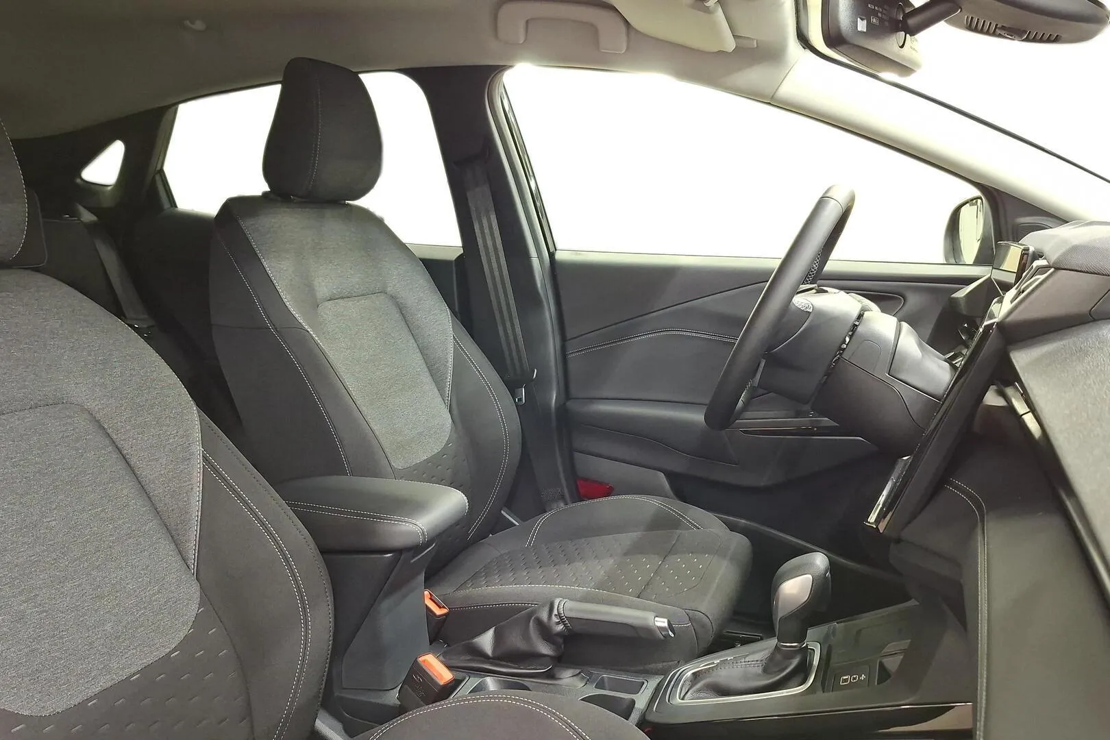 FORD Puma NOV-193 carousel image