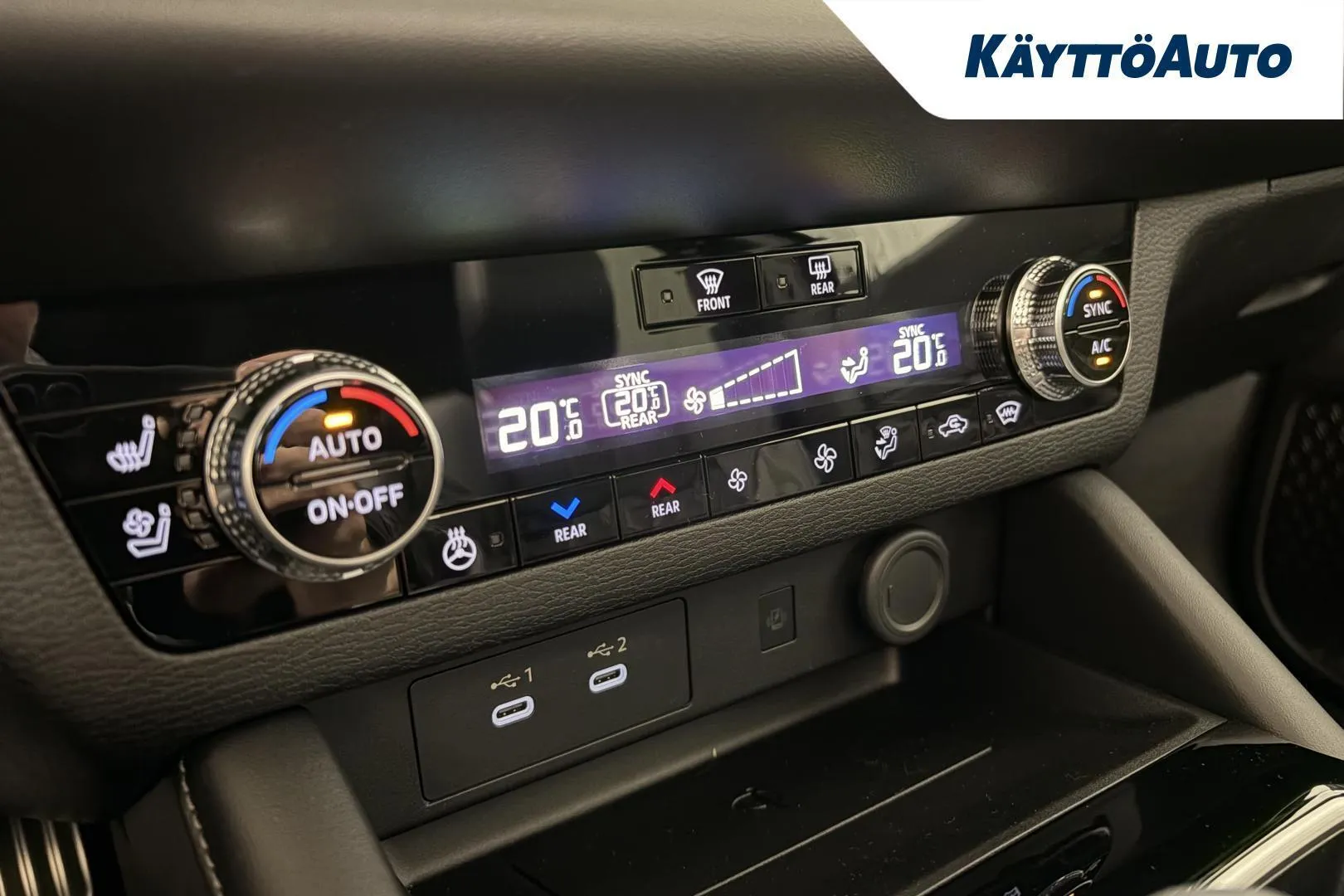 Mitsubishi Outlander YMT-395 carousel image