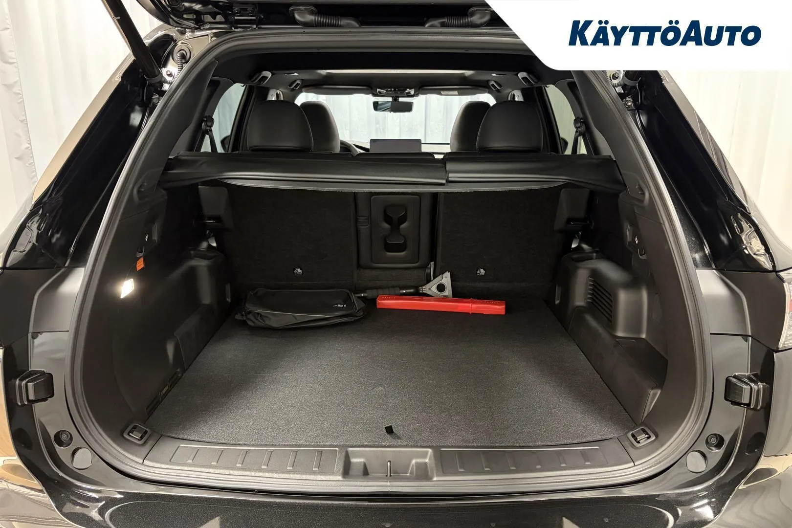 Mitsubishi Outlander YMT-395 carousel image