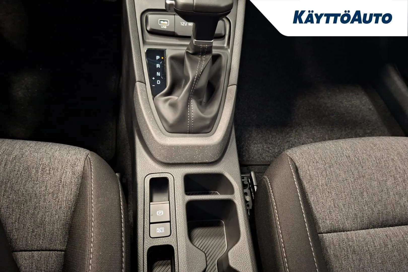 Kia Stonic NOT-615 carousel image