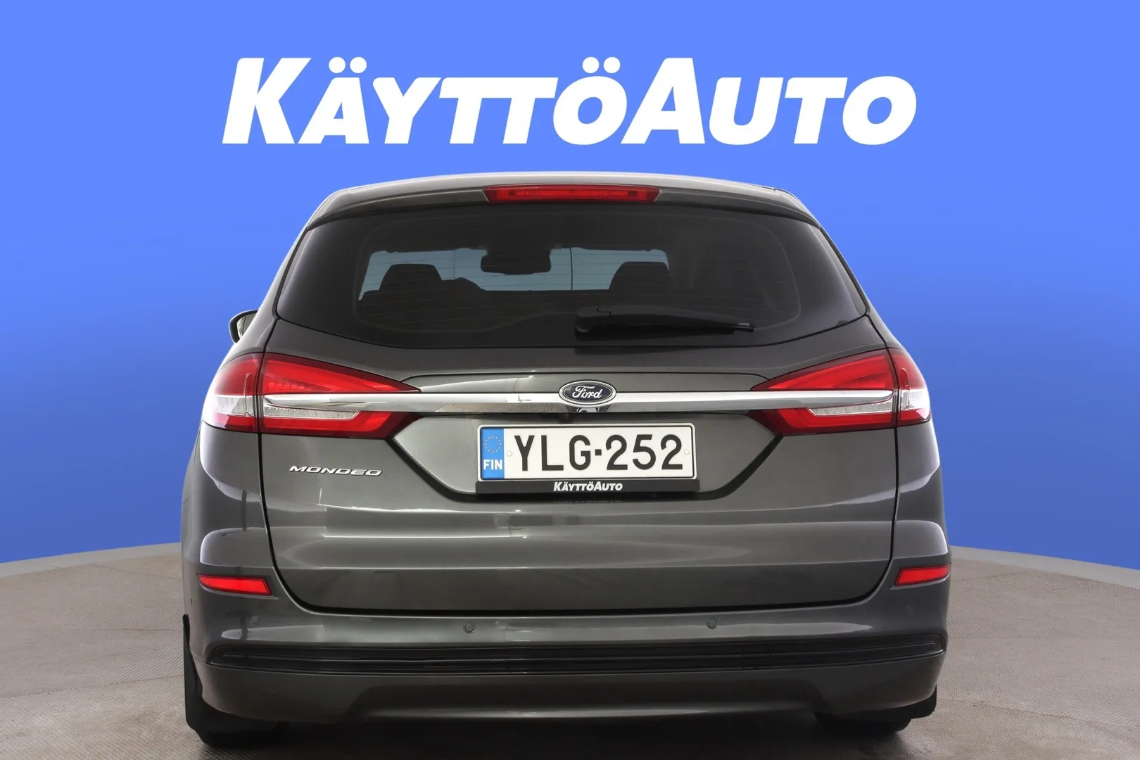 Ford Mondeo YLG-252 carousel image