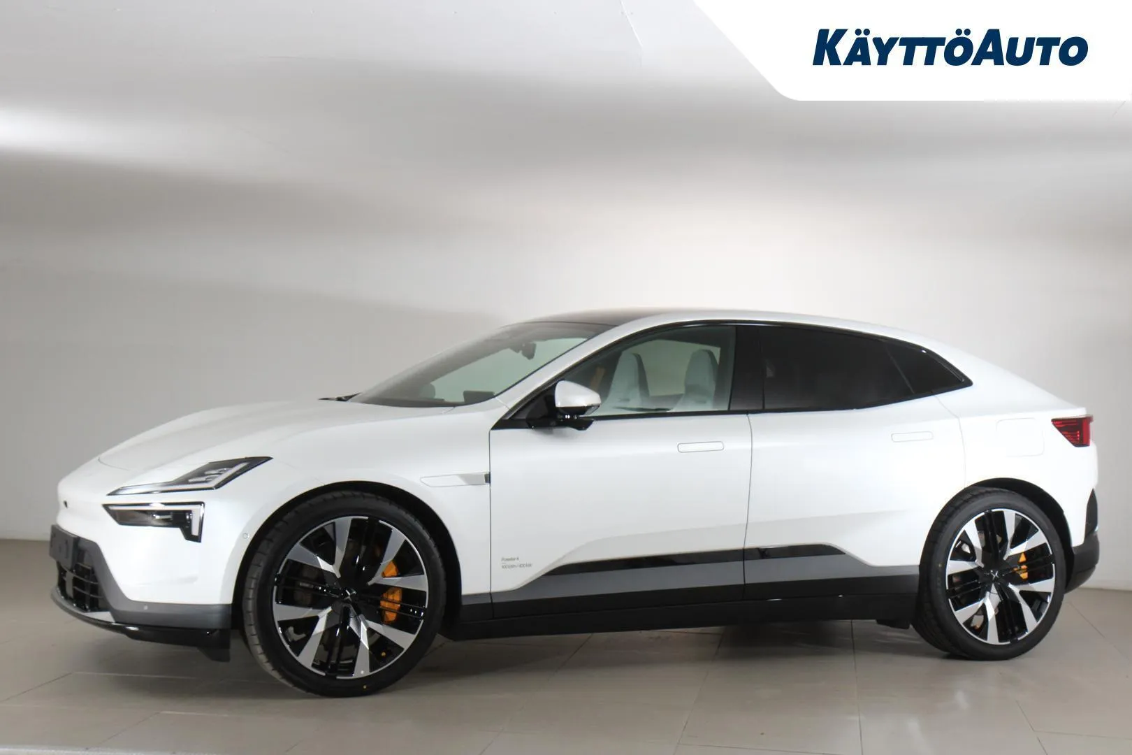 POLESTAR 4 ZRN-966 carousel image