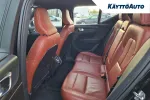 Volvo XC40 CNA-229 carousel thumbs