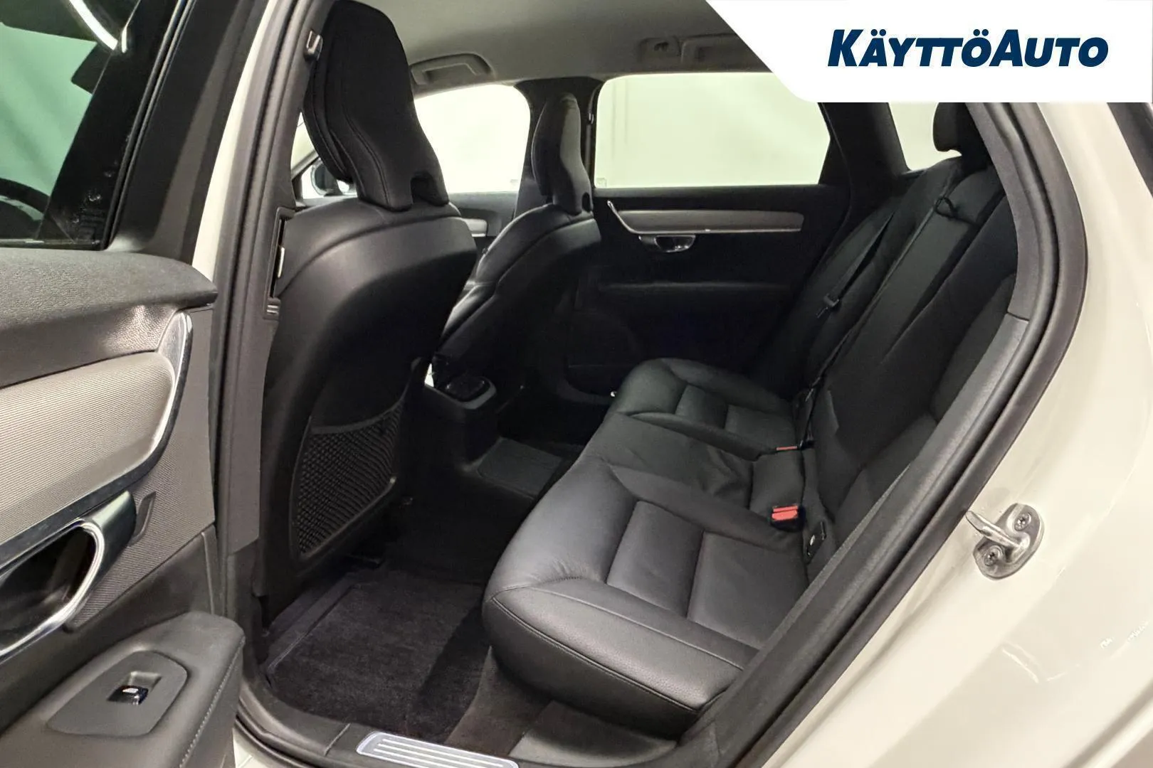 VOLVO V90 MSN-912 carousel image