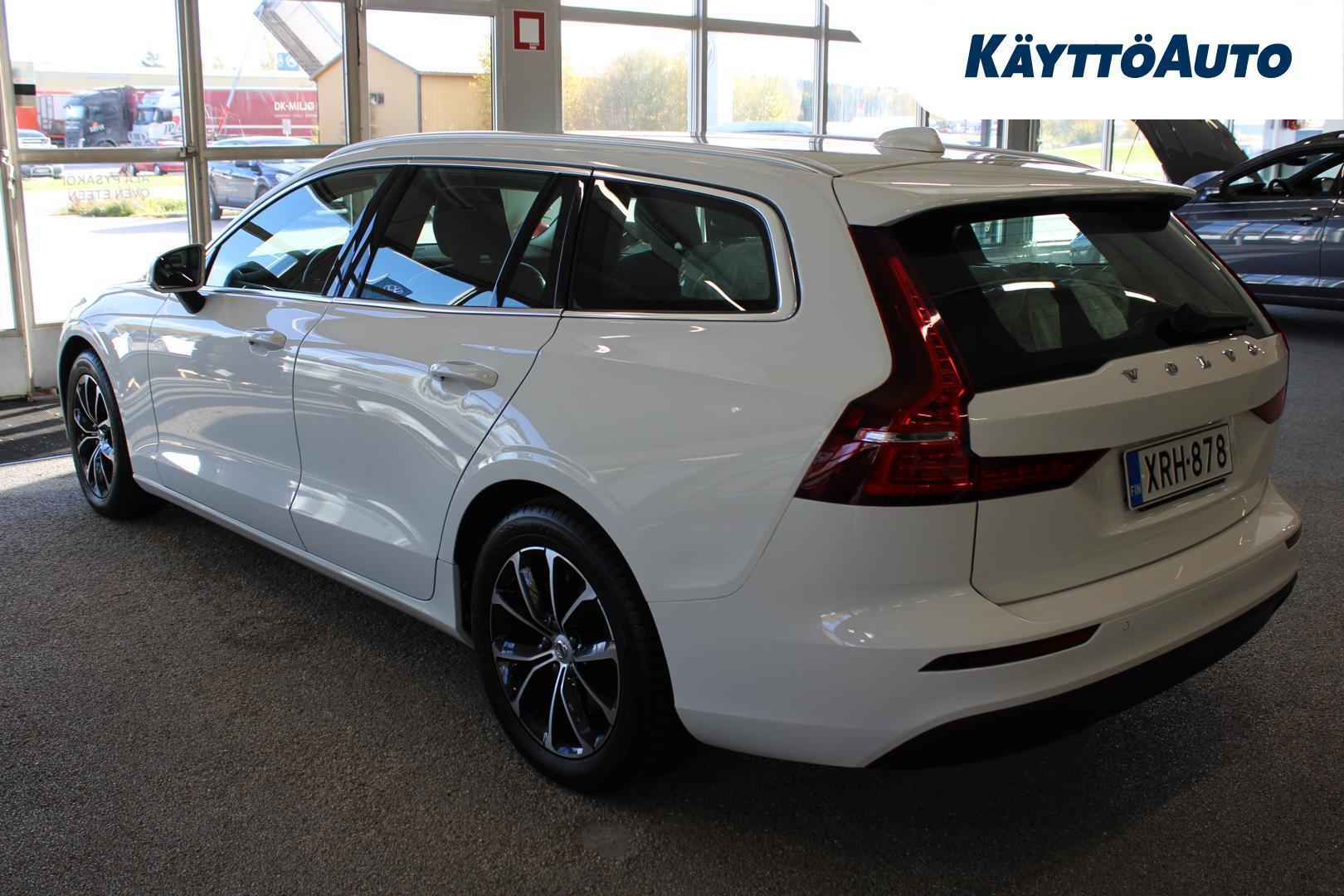 Volvo V60 D3 Business aut 2020, photo 2/20