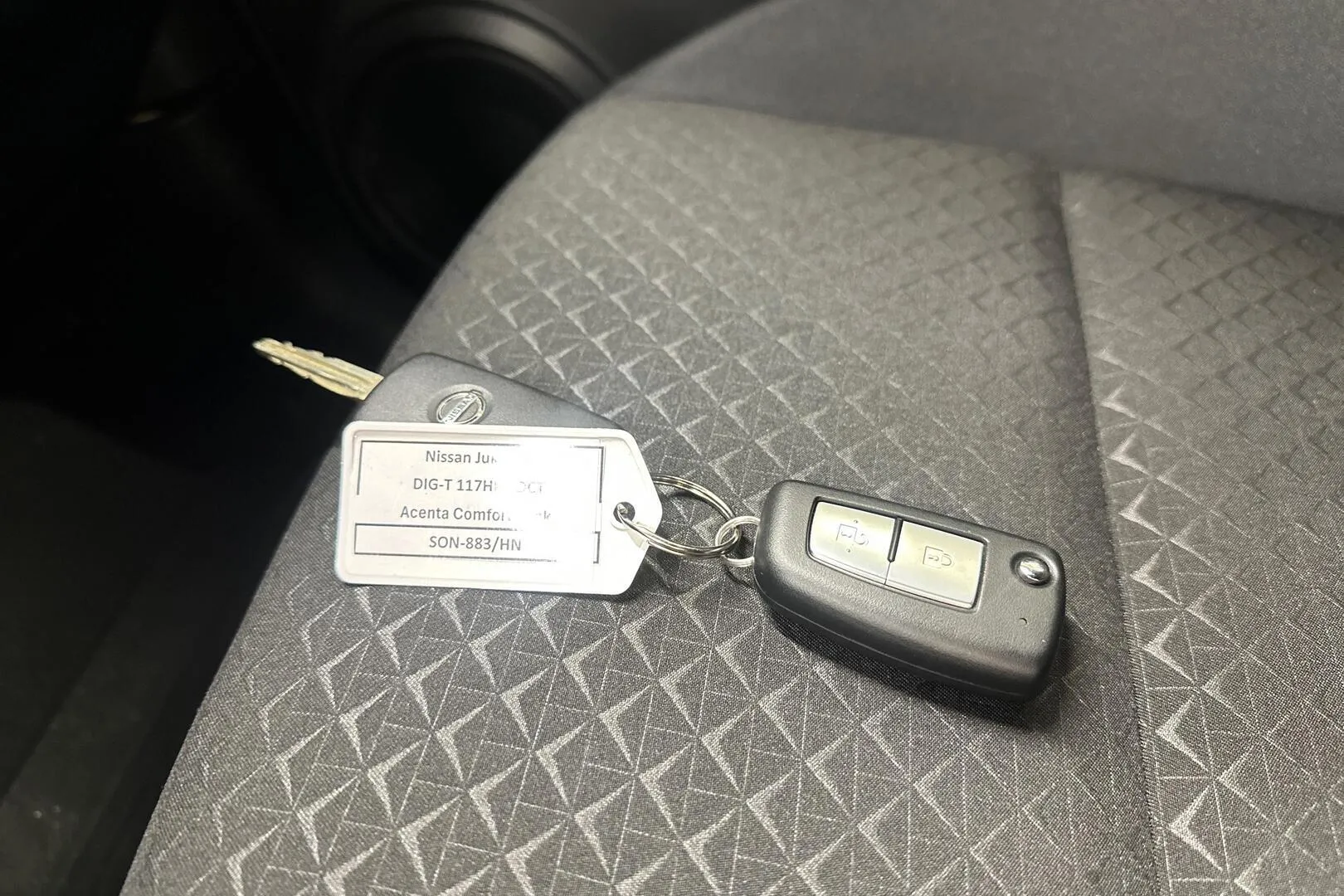 Nissan Juke SON-883 carousel image