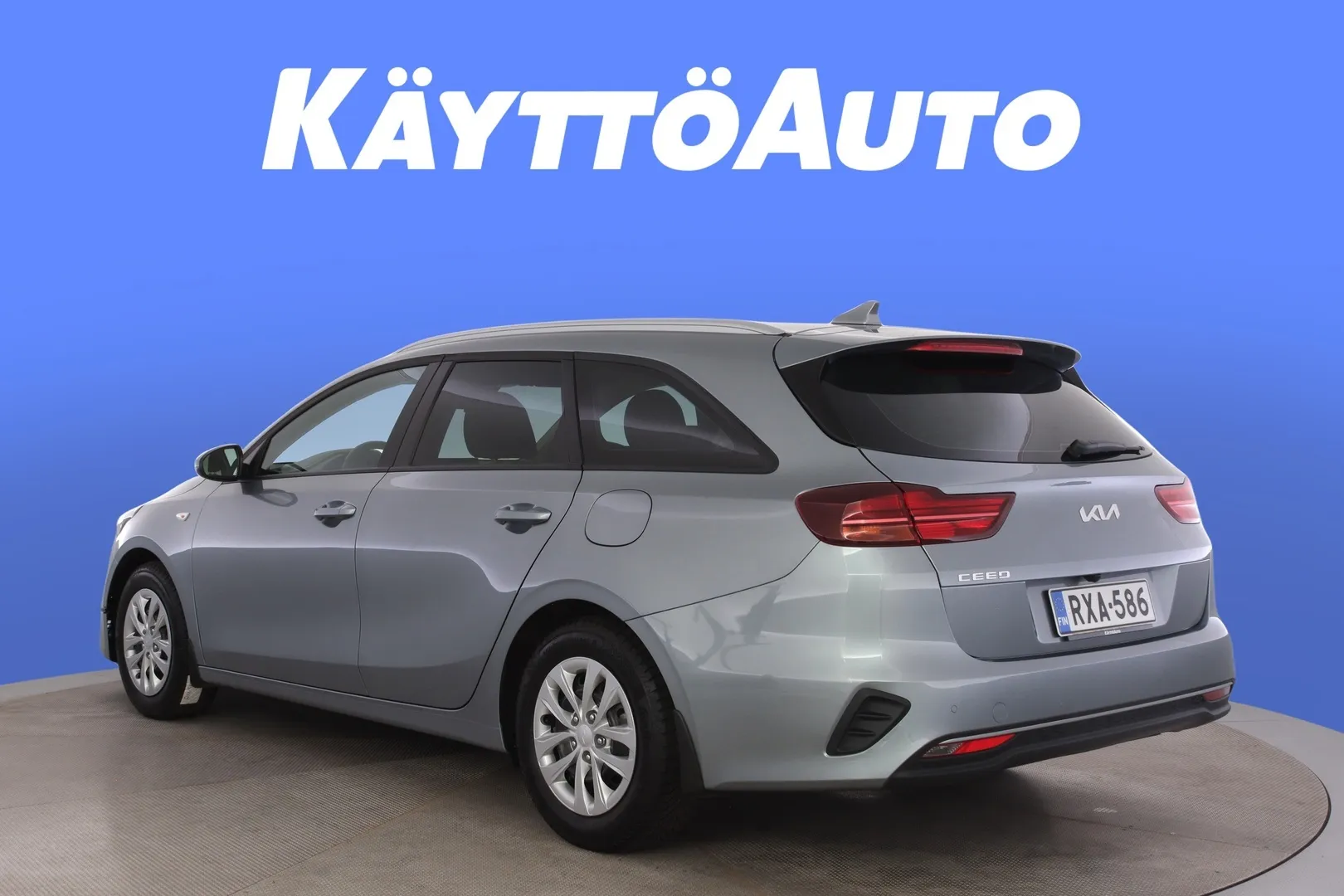 Kia Ceed RXA-586 carousel image