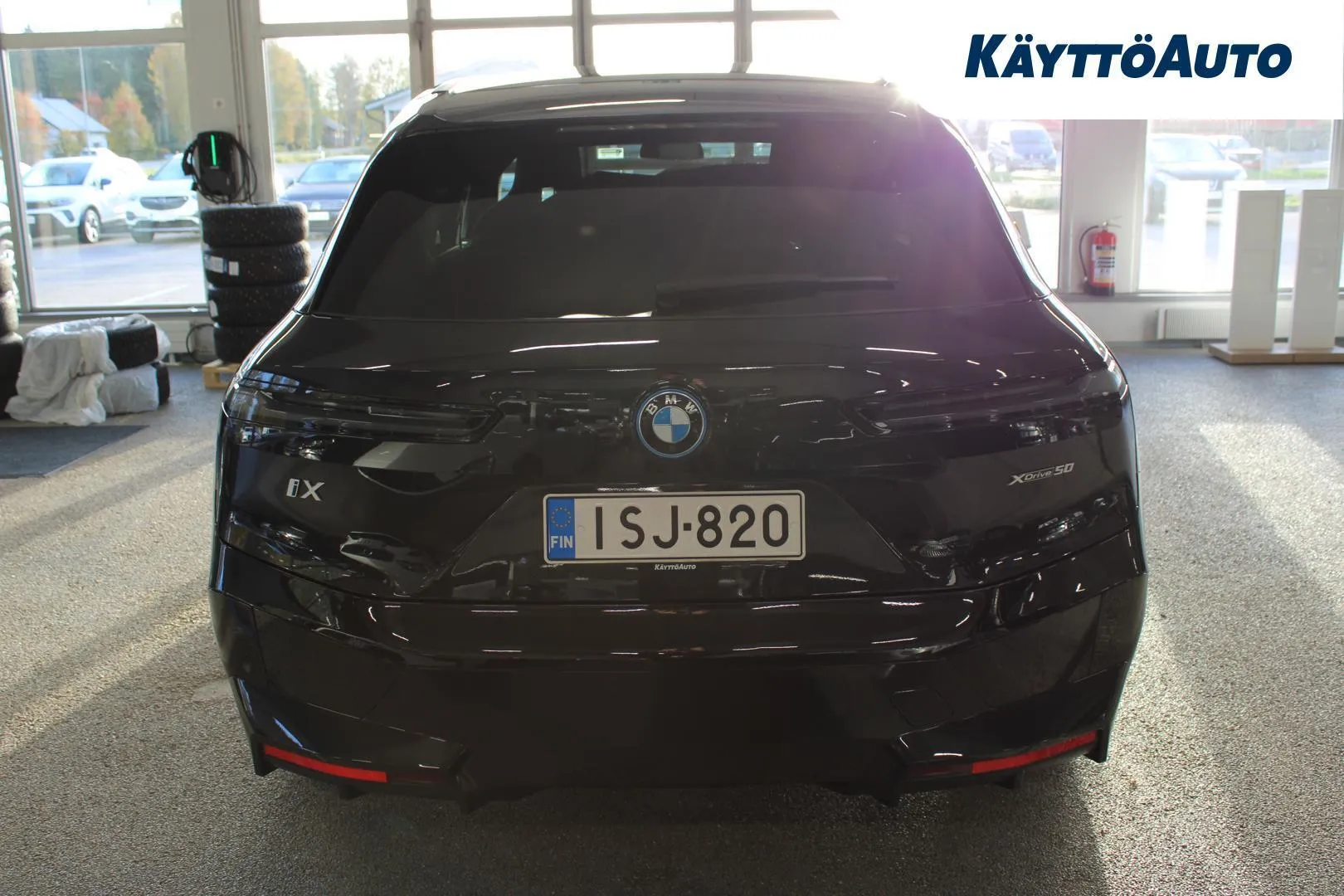 BMW iX ISJ-820 carousel image