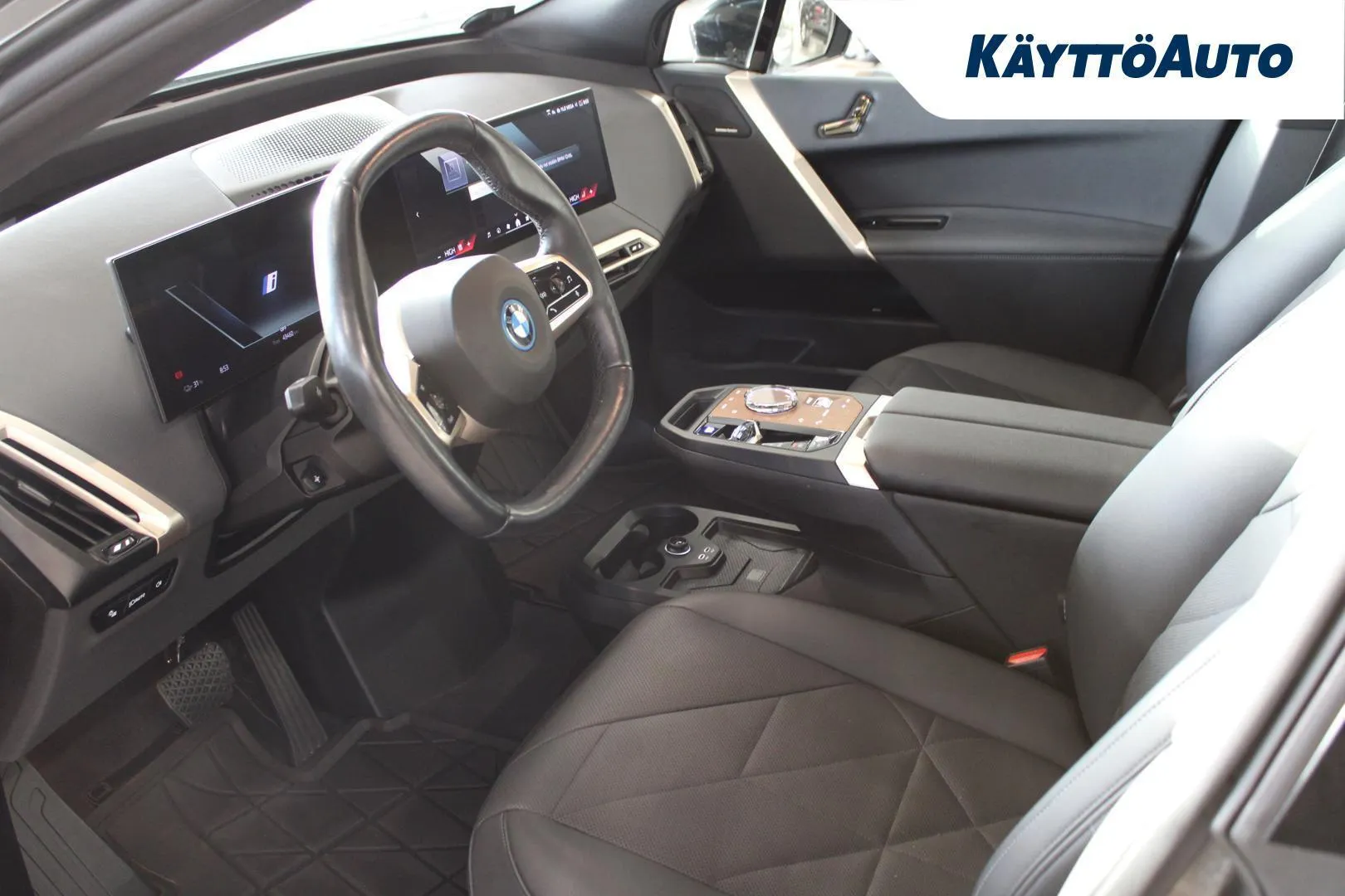 BMW iX ISJ-820 carousel image