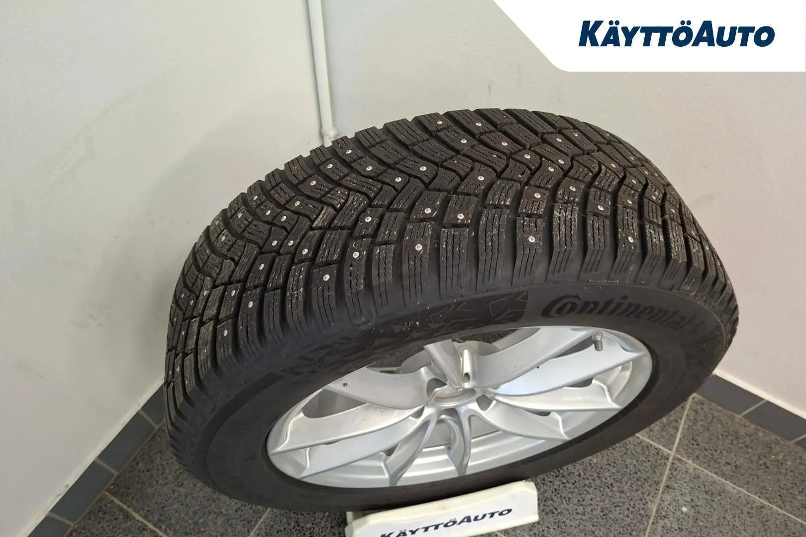 BMW X3 OZJ-185 carousel image