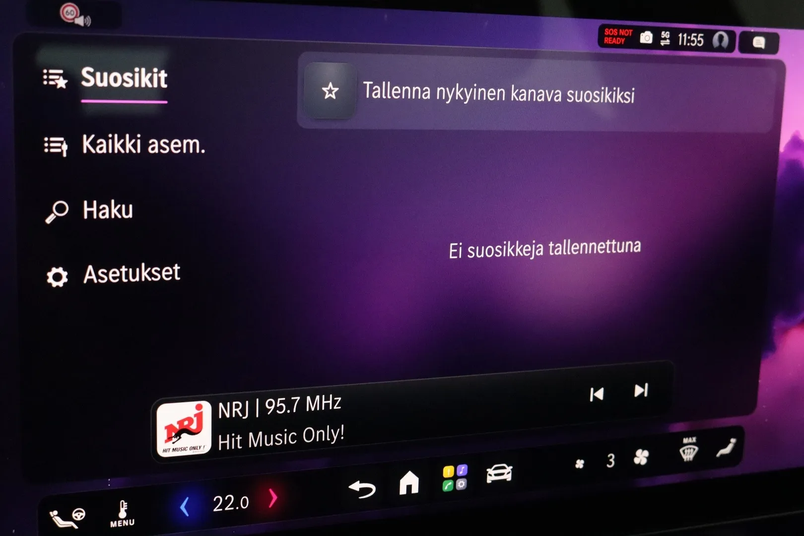 Mercedes-Benz CLA YMV-655 carousel image