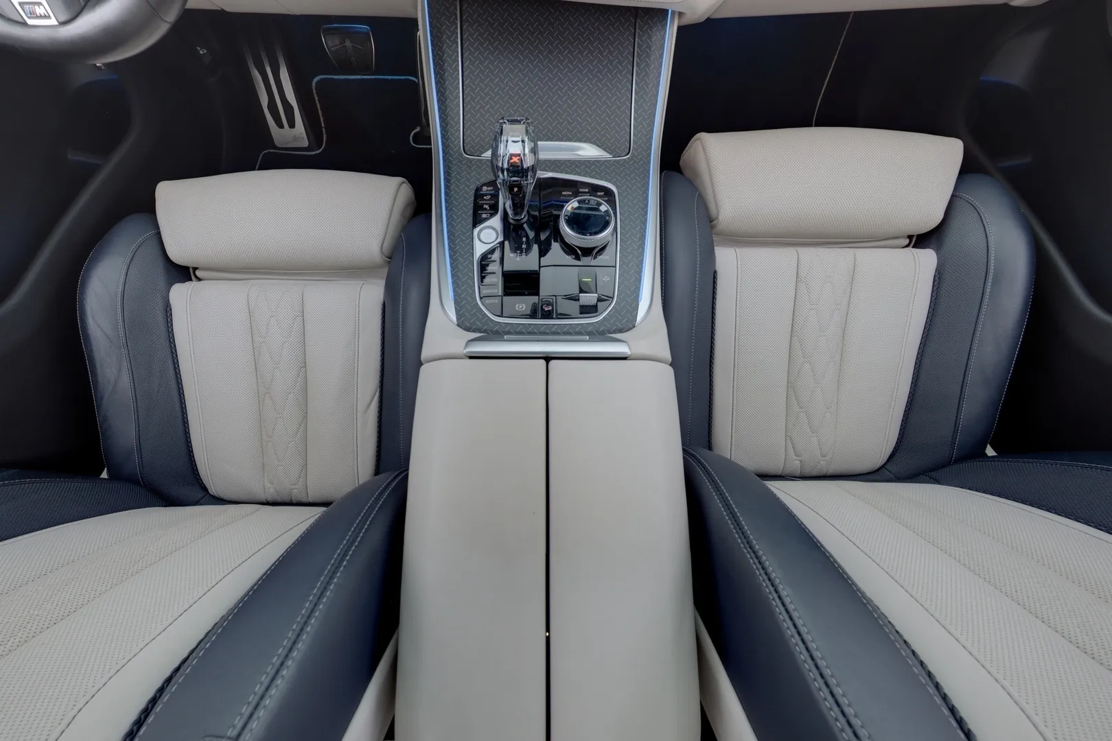 BMW X5 ZMV-609 carousel image