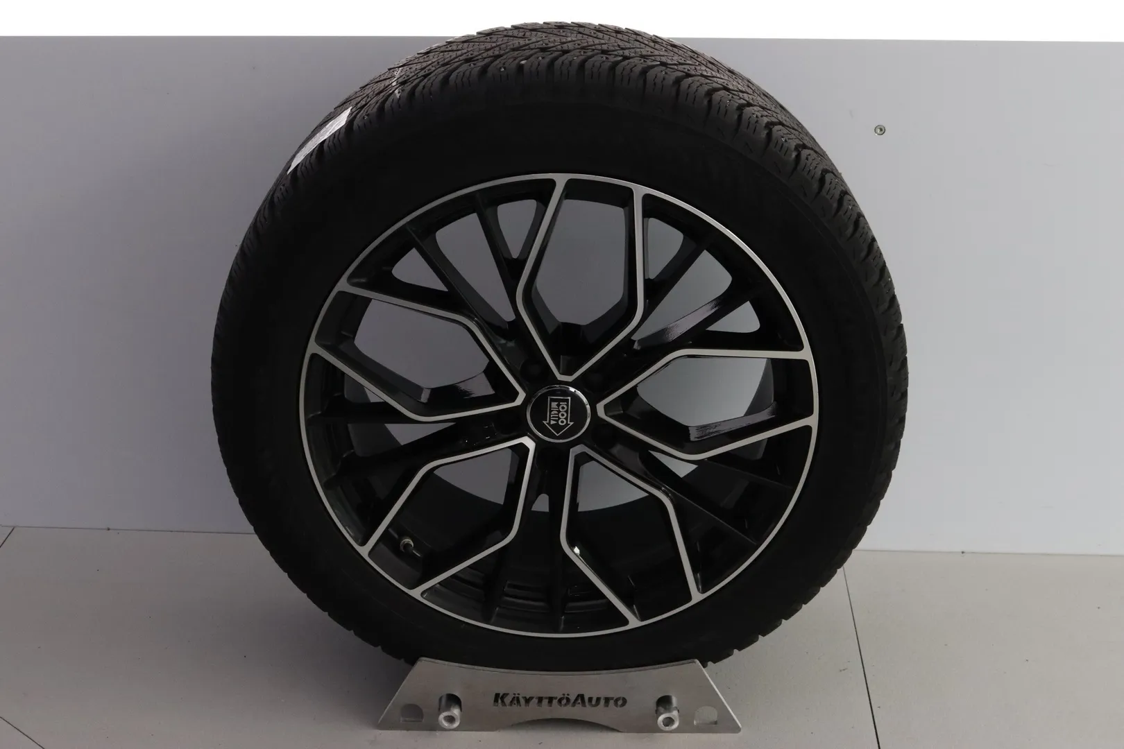 BMW X5 ZMV-609 carousel image