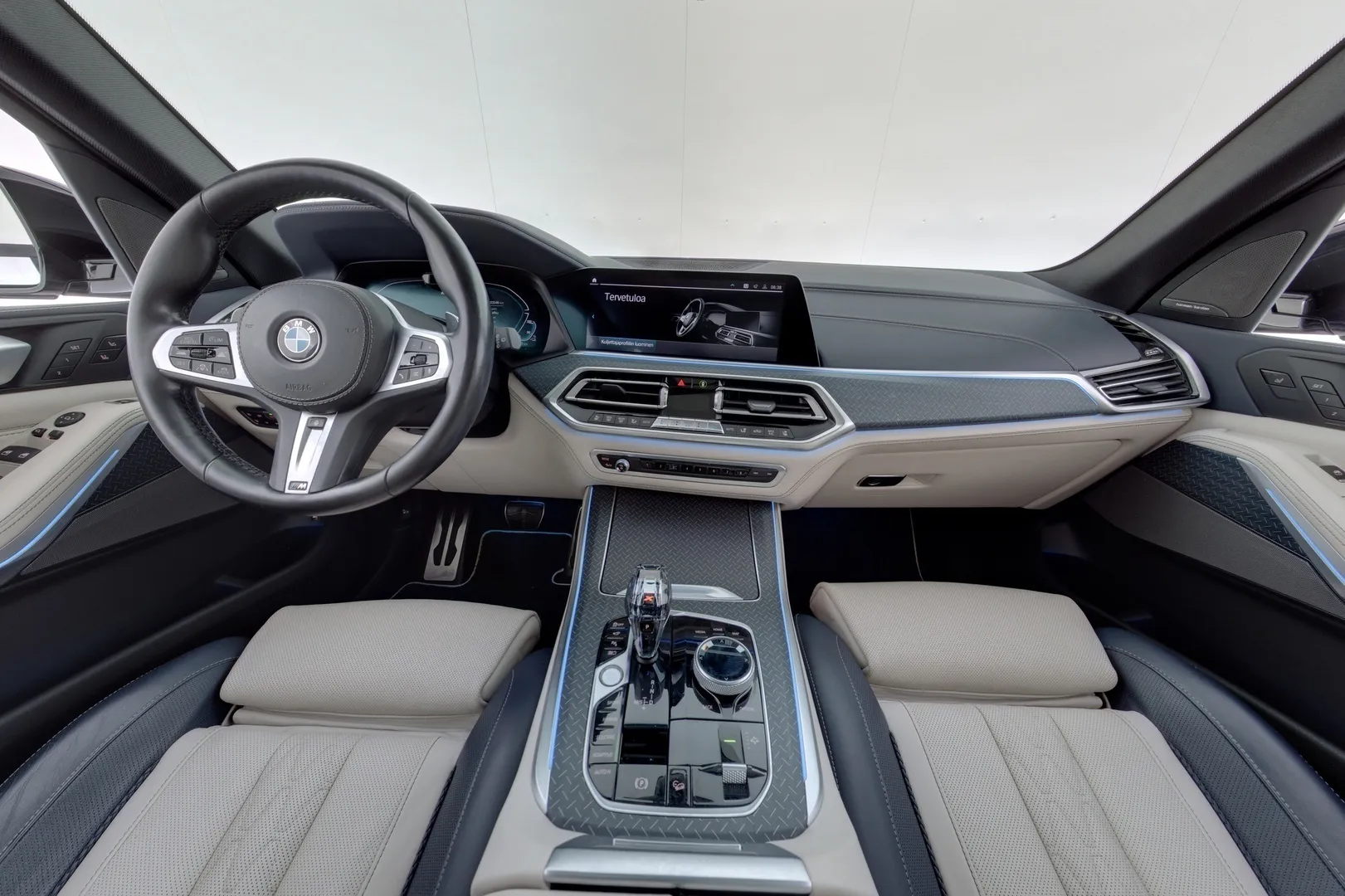 BMW X5 ZMV-609 carousel image