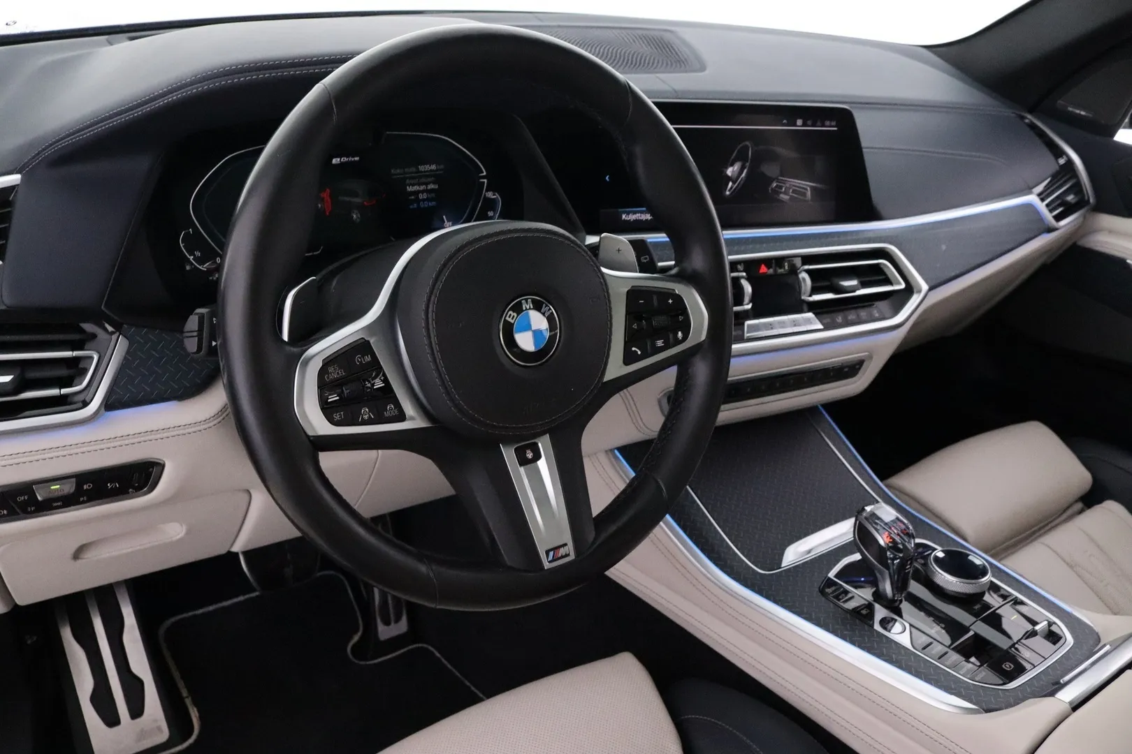 BMW X5 ZMV-609 carousel image