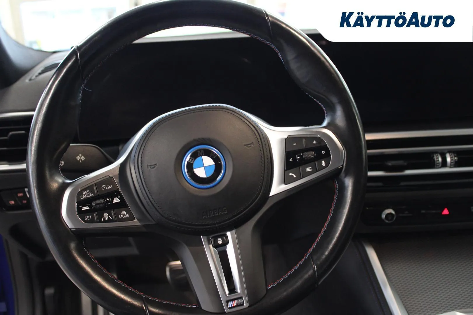 BMW i4 FRN-364 carousel image