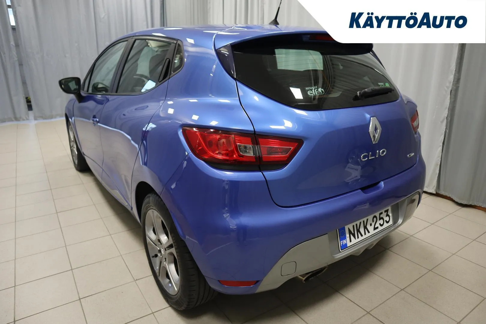 Renault Clio NKK-253 carousel image