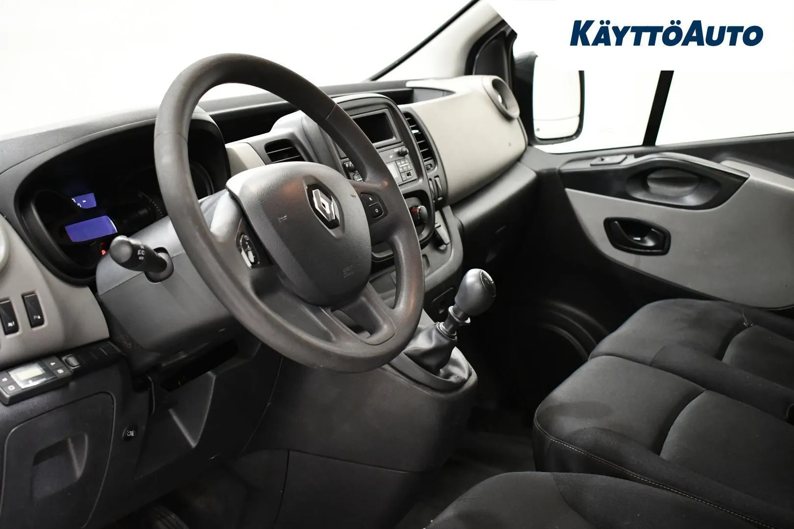 Renault Trafic CLA-366 carousel image