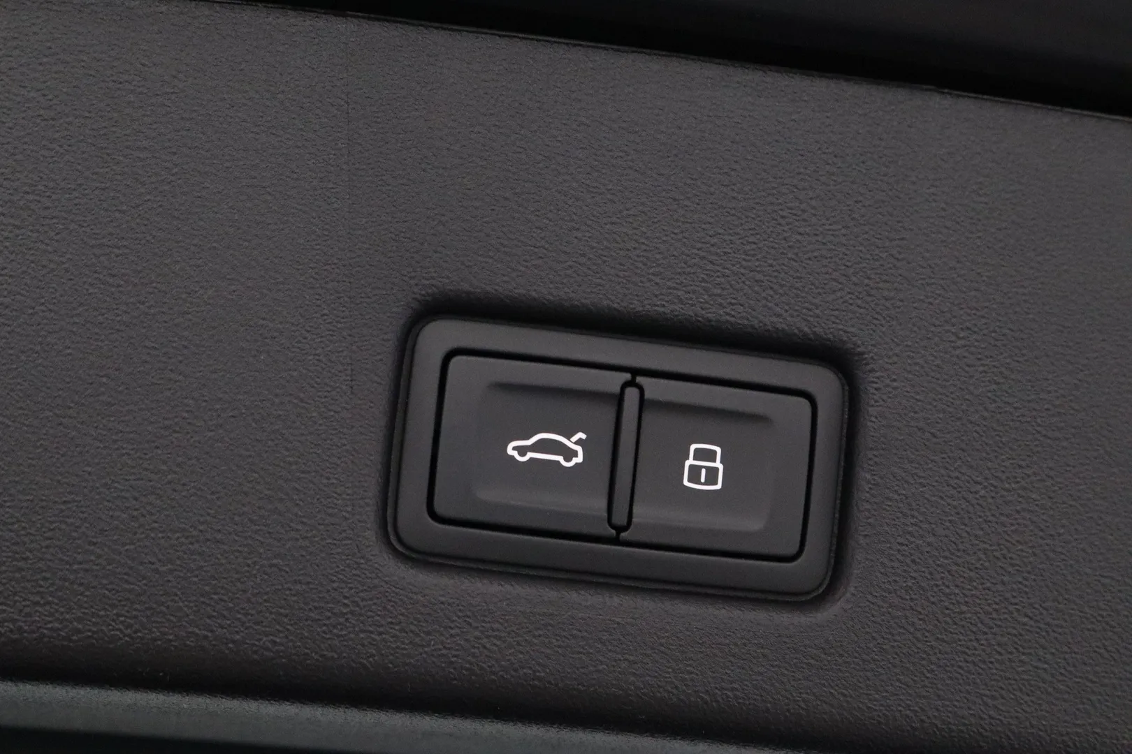 Audi Q4 e-tron NOU-889 carousel image