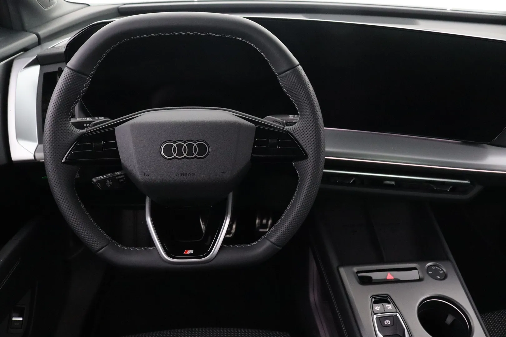 Audi Q4 e-tron NOU-889 carousel image