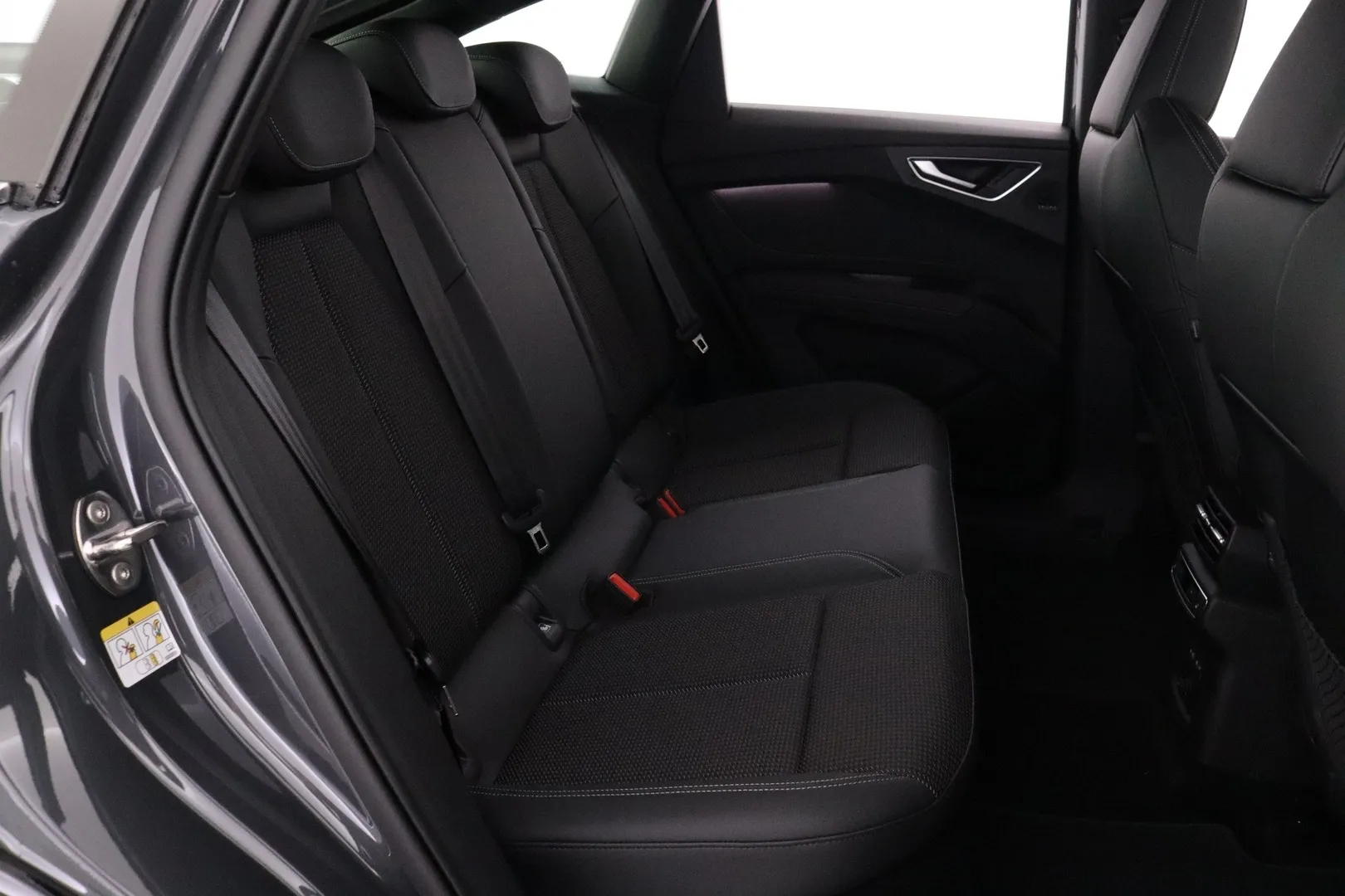 Audi Q4 e-tron NOU-889 carousel image