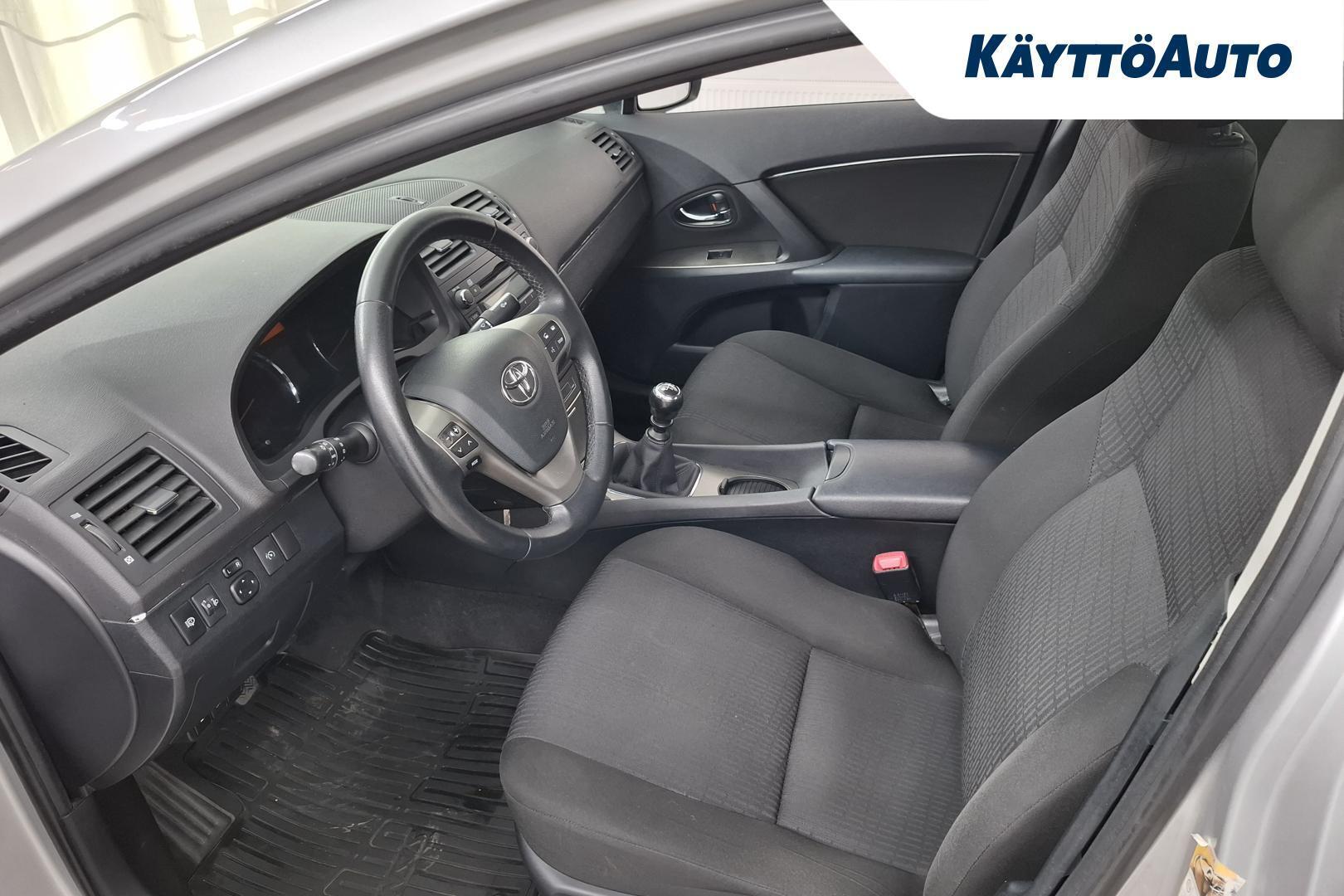 Toyota Avensis 2009, kuva 7/15