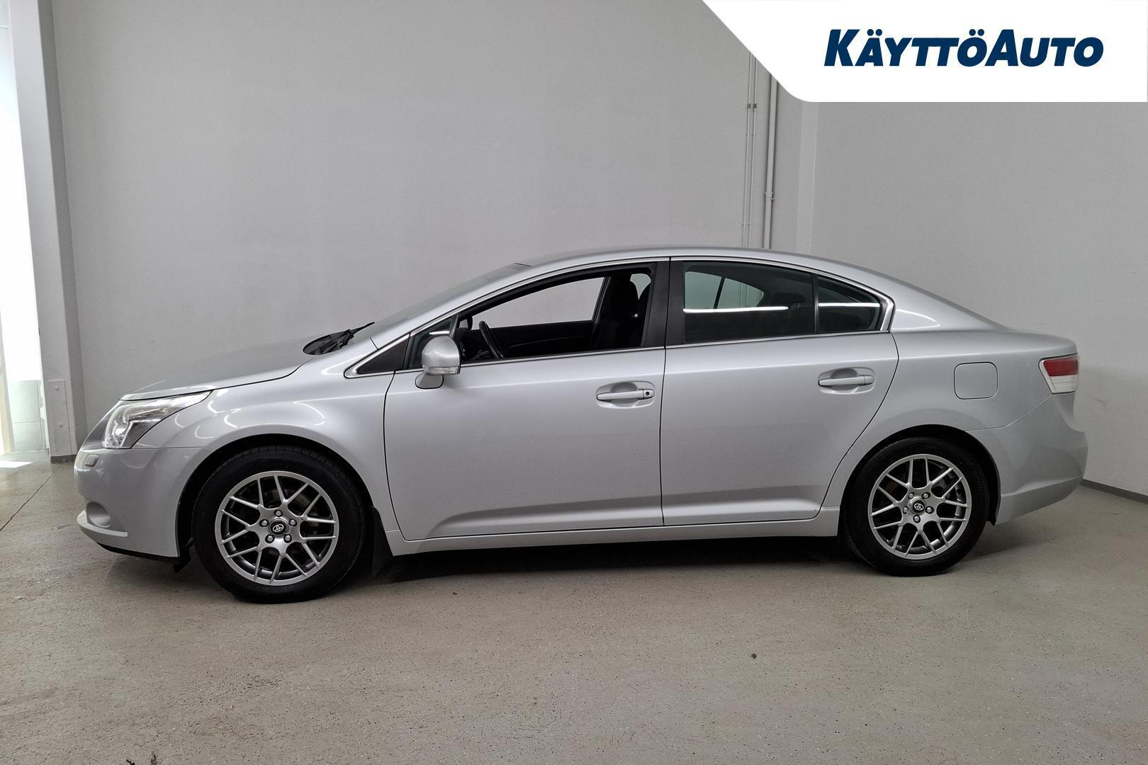 Toyota Avensis 2009, kuva 3/15