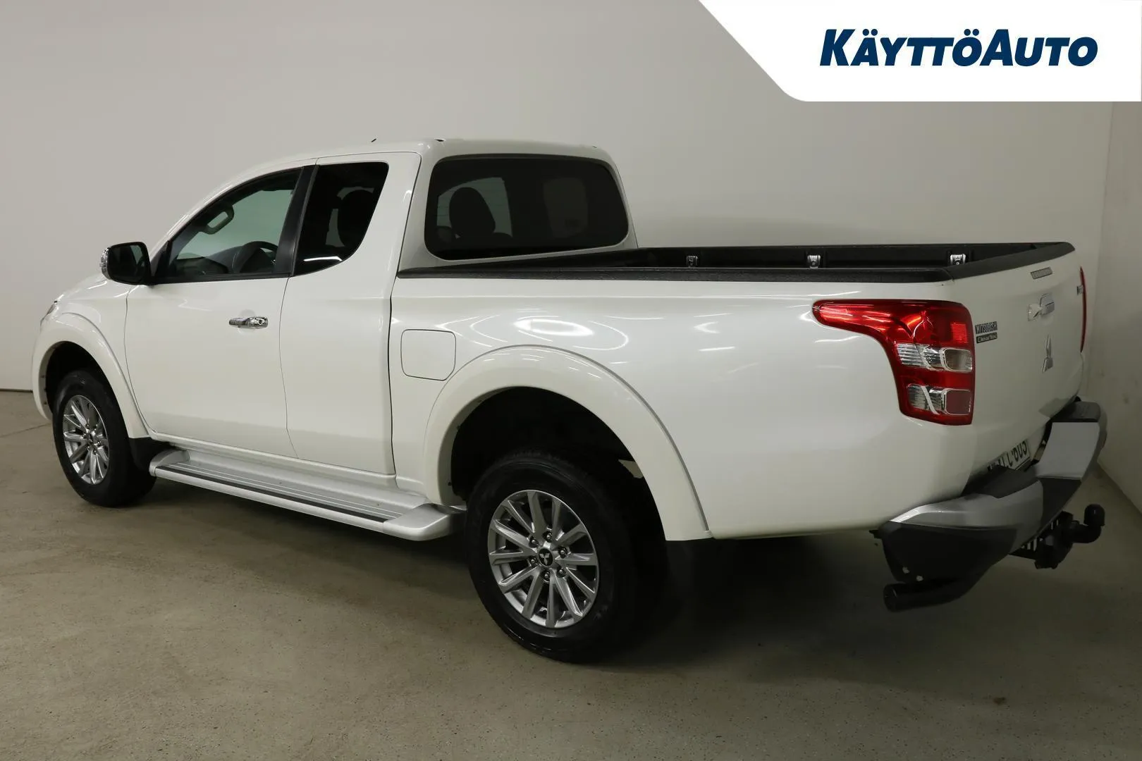 Mitsubishi L200 YLC-603 carousel image
