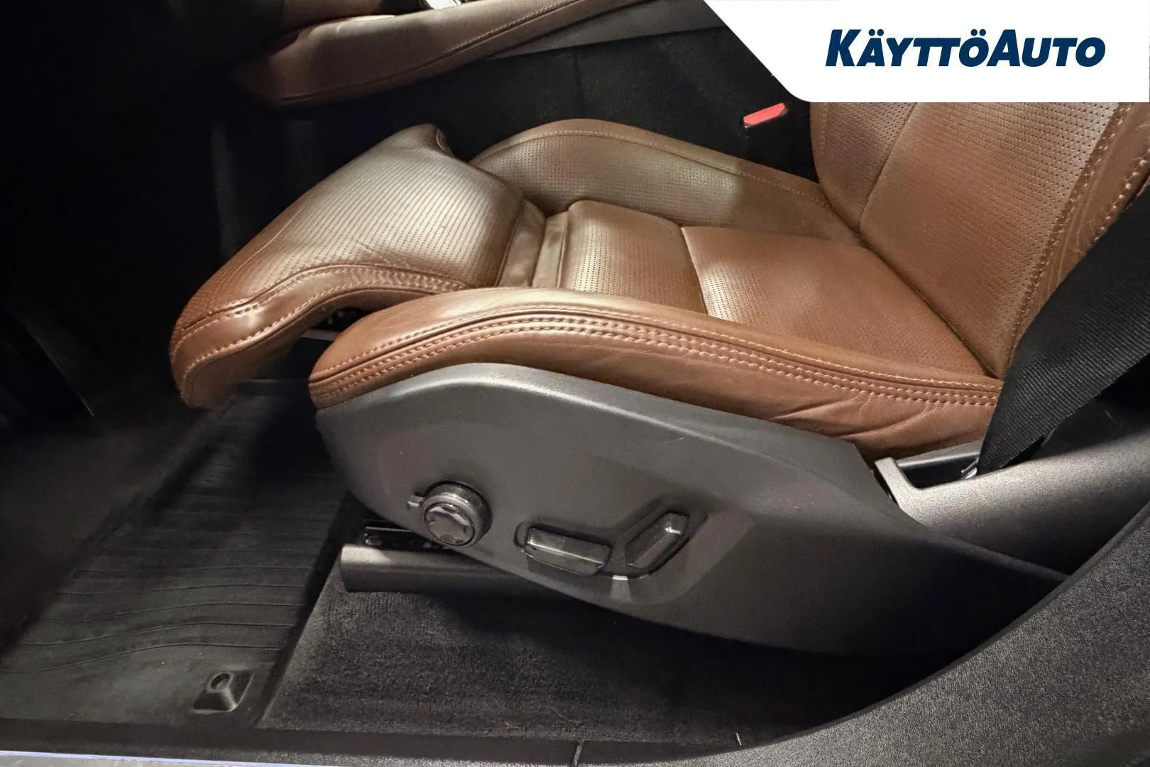 Volvo XC90 JLM-722 carousel image